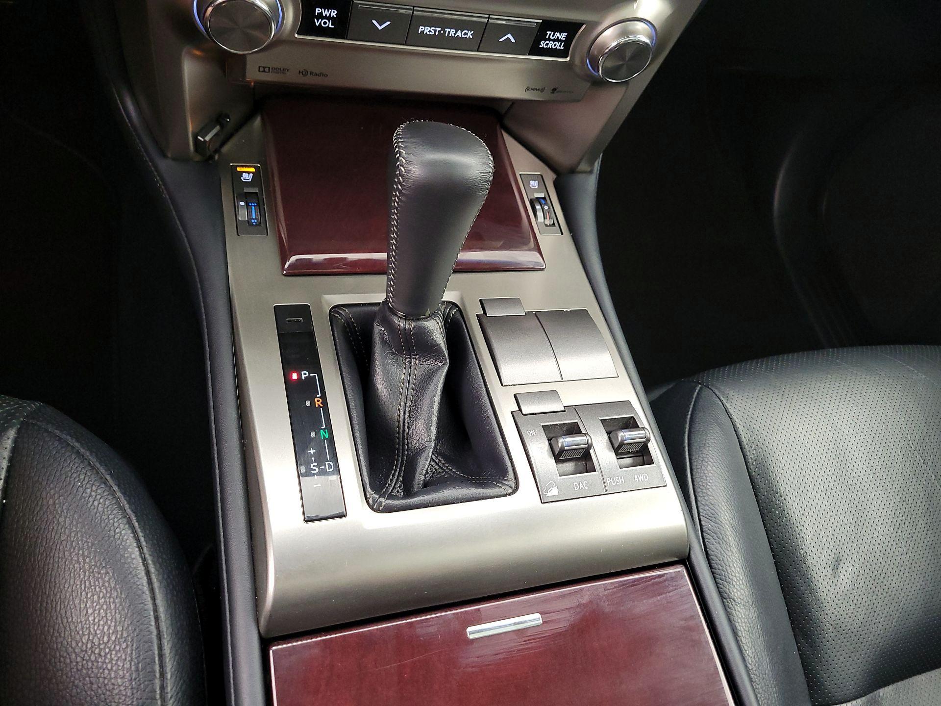 Thumbnail: 2018 Lexus GX - 18