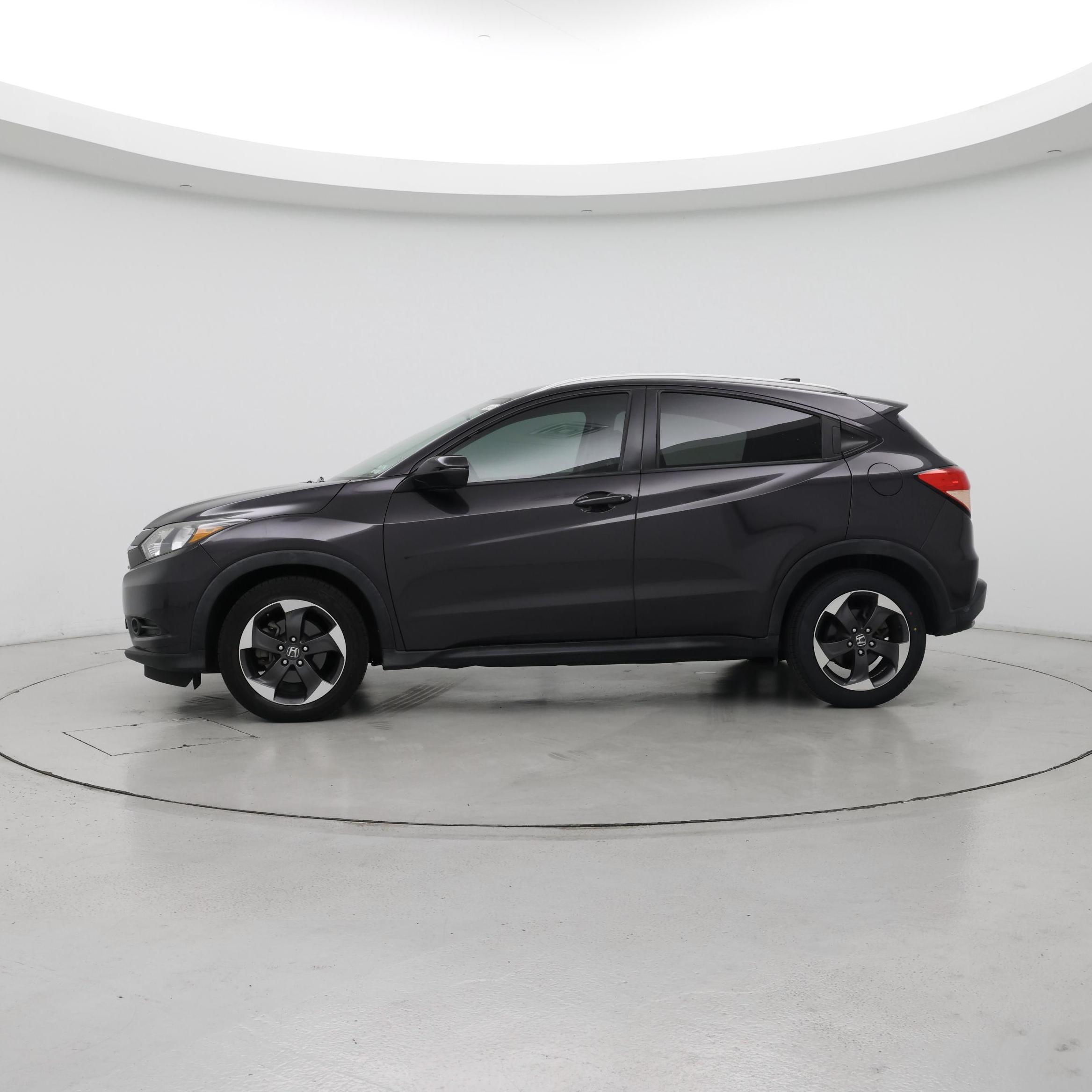 Thumbnail: 2018 Honda HR-V - 3
