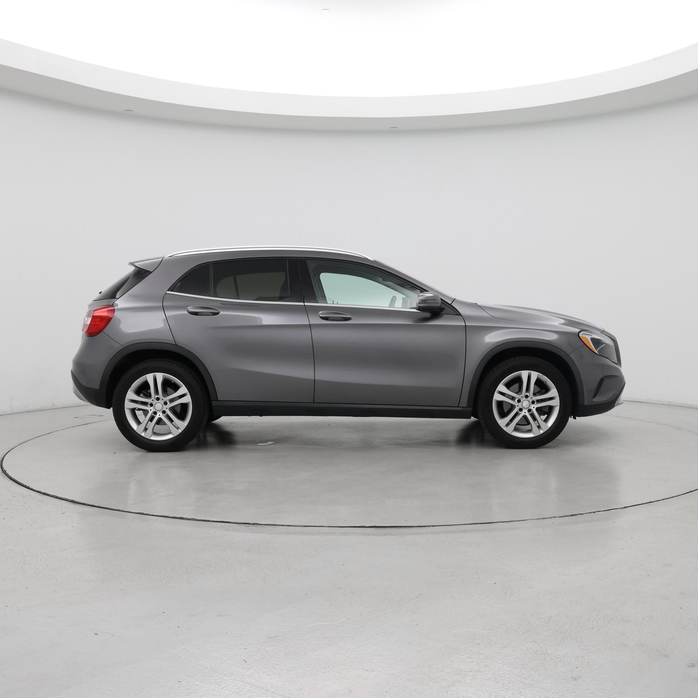 Thumbnail: 2015 Mercedes-Benz GLA - 7