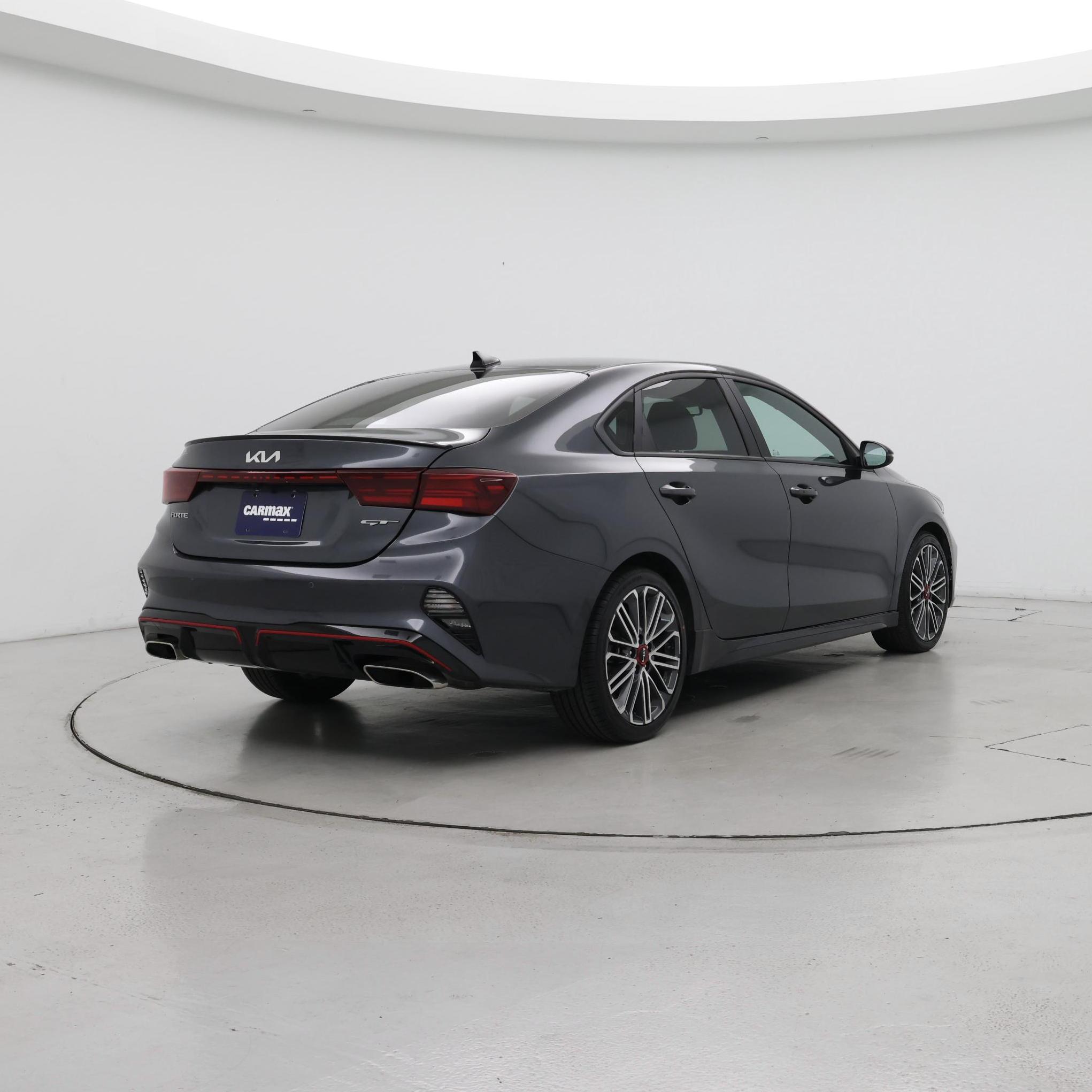 Thumbnail: 2022 Kia Forte - 8