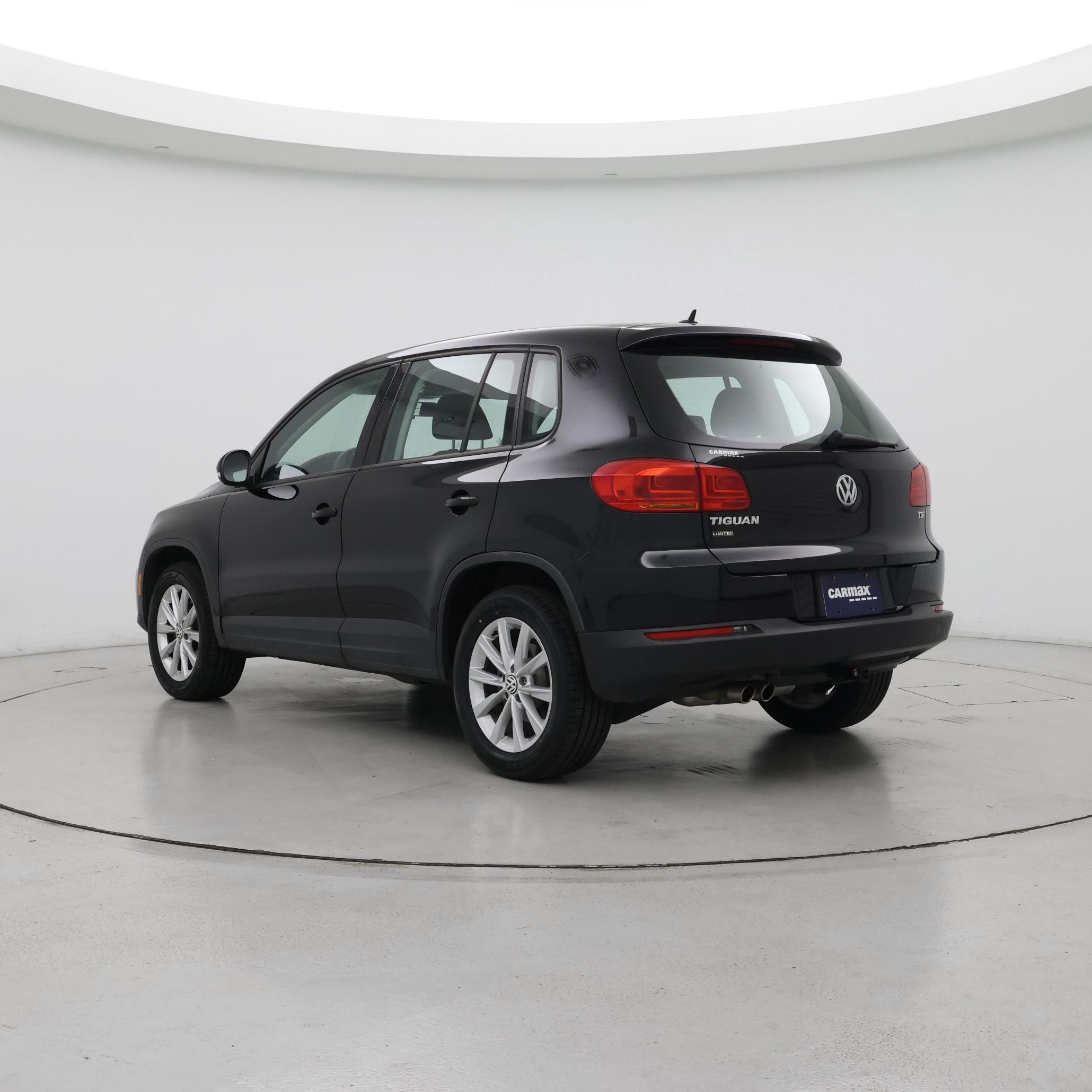 Thumbnail: 2017 Volkswagen Tiguan - 2