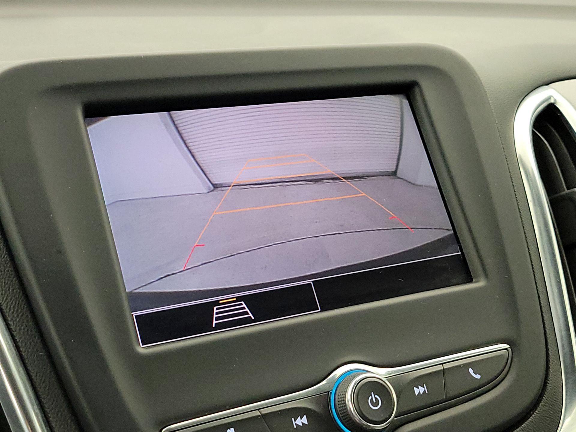 Thumbnail: 2022 Chevrolet Equinox - 14