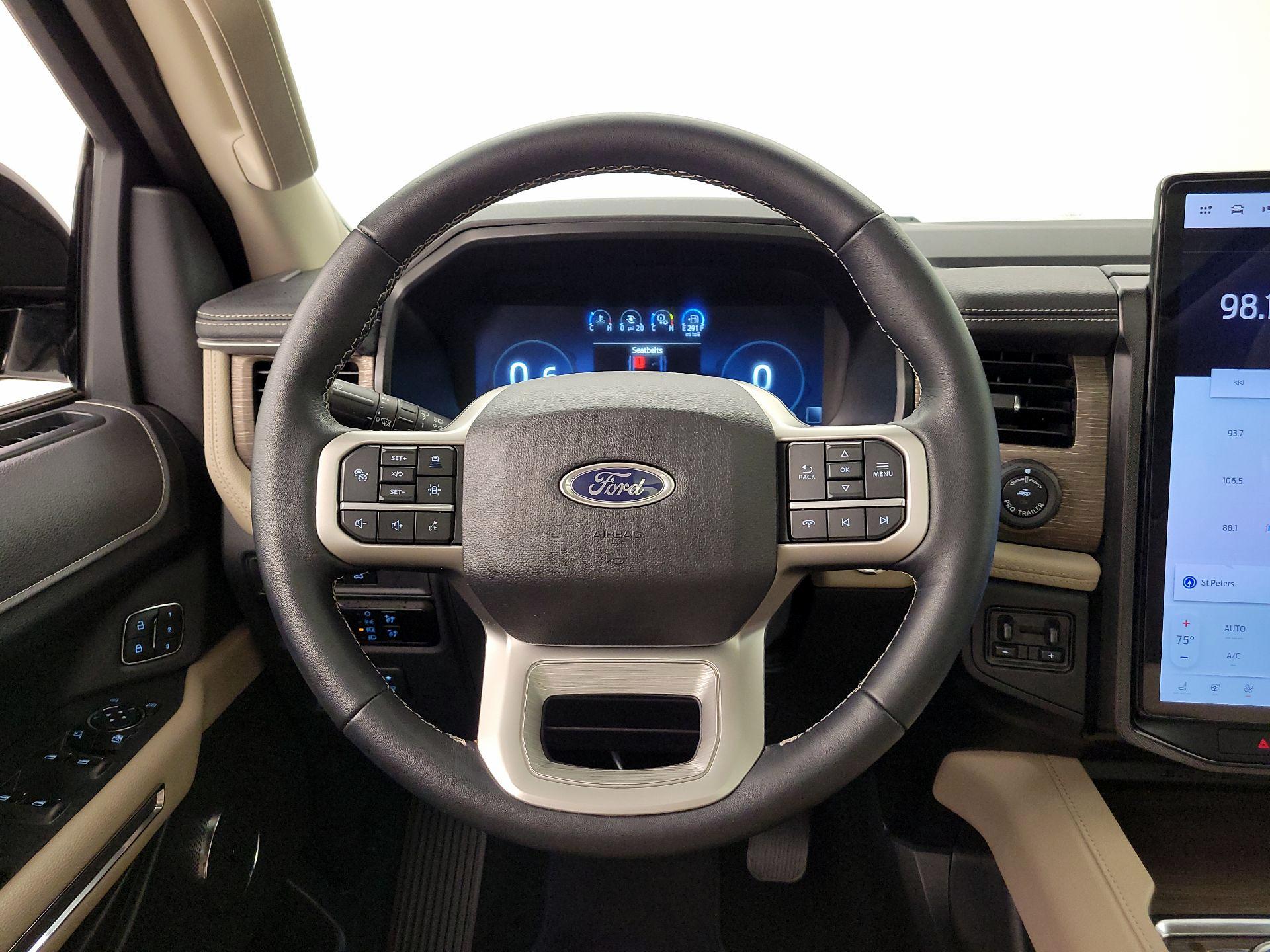 Thumbnail: 2023 Ford Expedition - 10