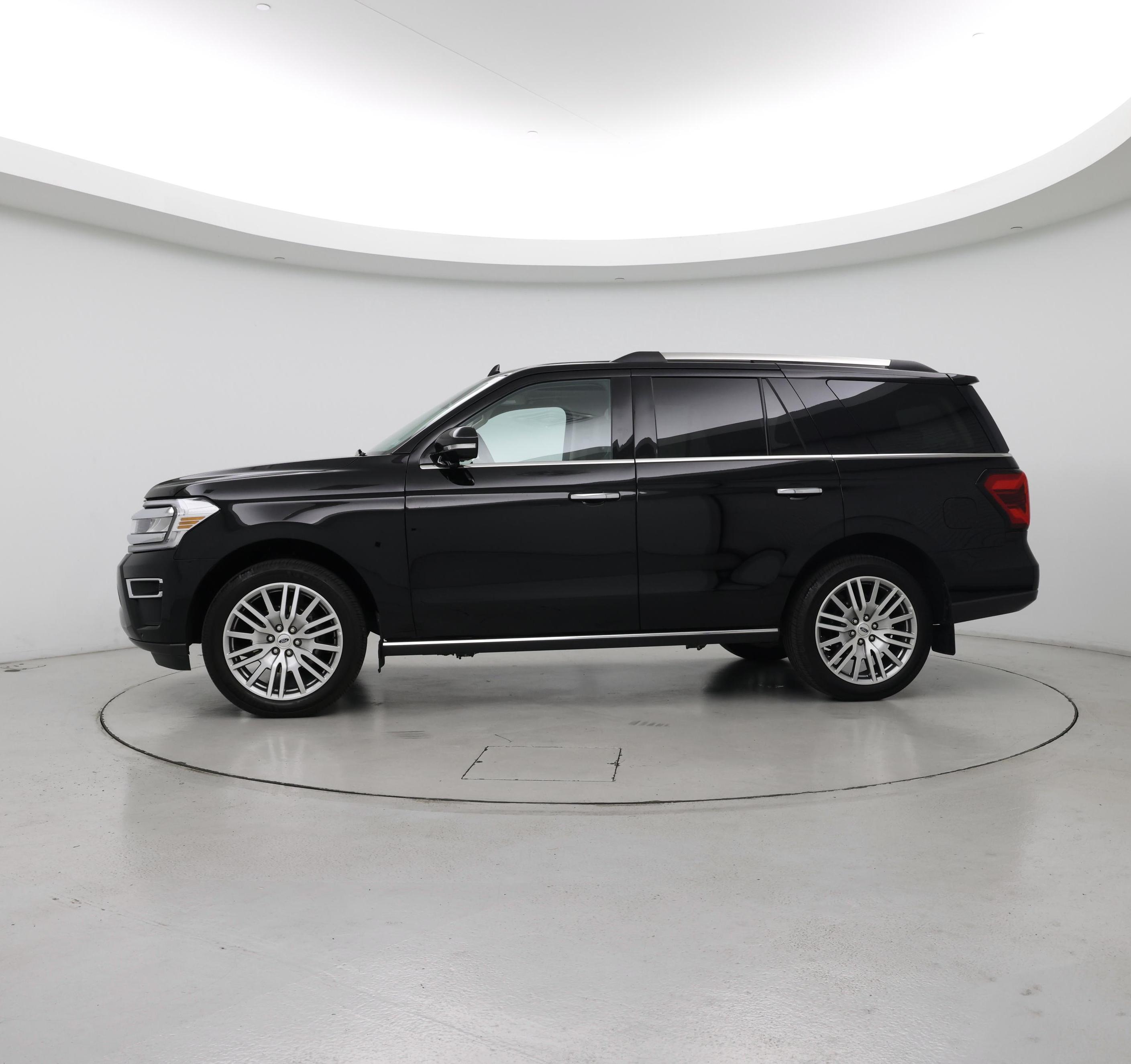 Thumbnail: 2023 Ford Expedition - 3