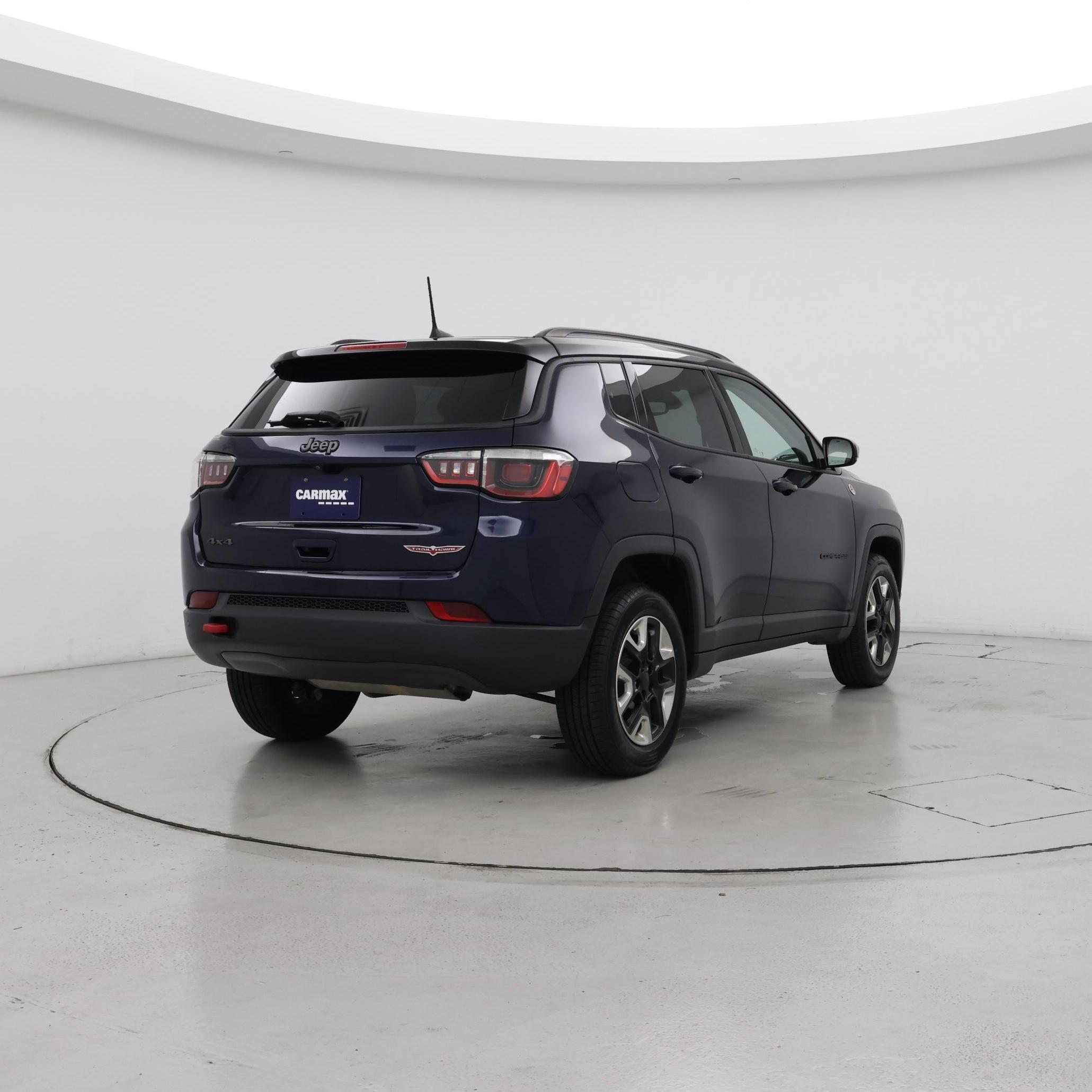 Thumbnail: 2017 Jeep Compass - 8