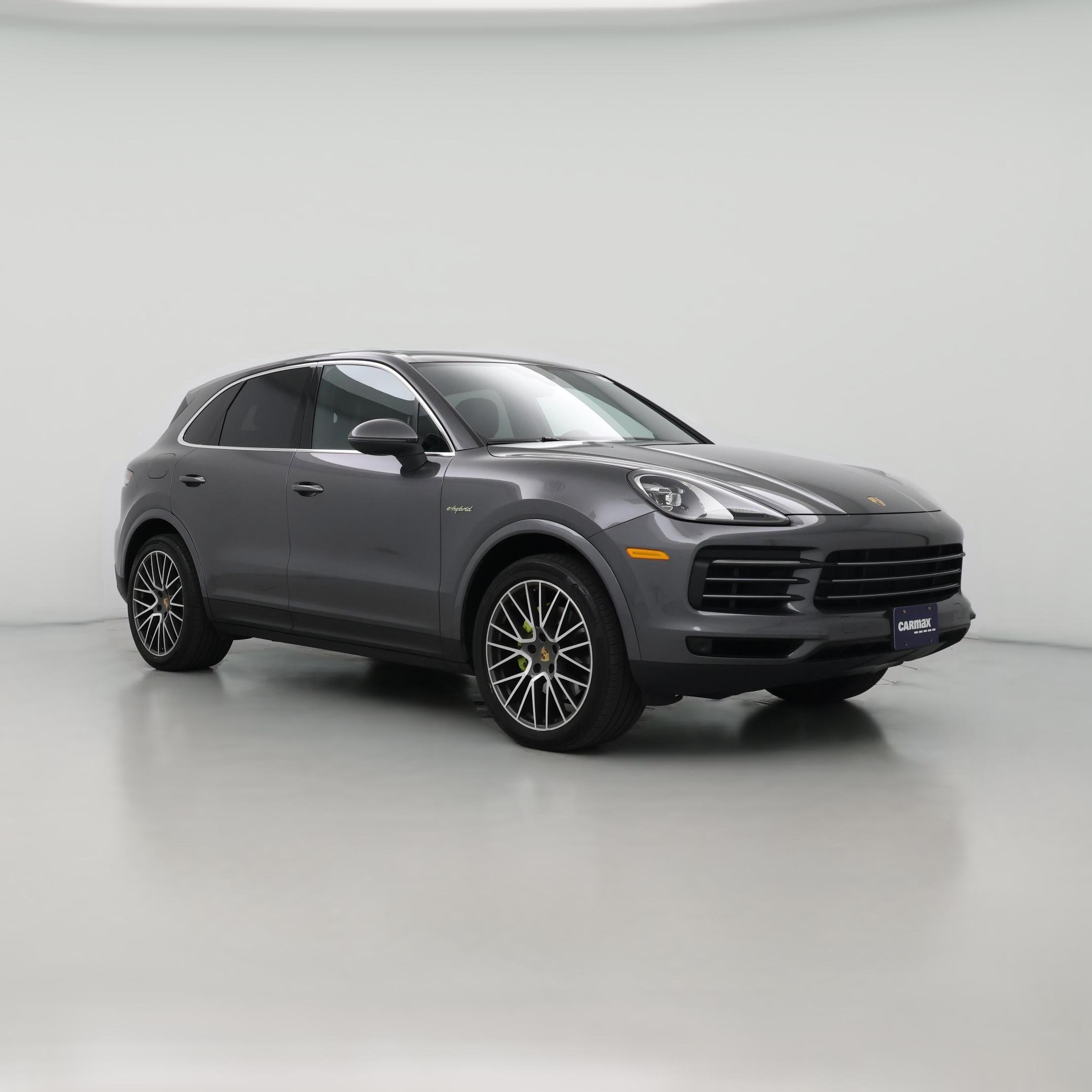 Thumbnail: 2022 Porsche Cayenne - 1