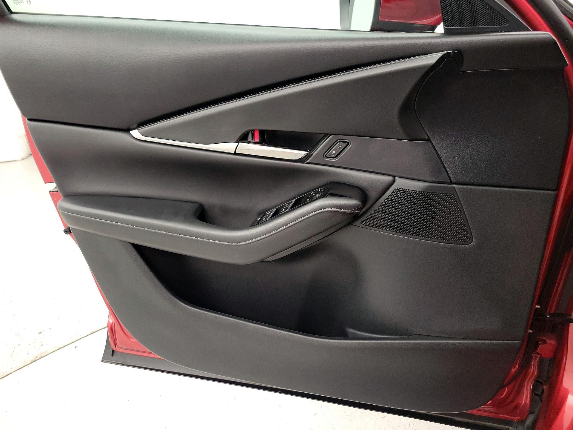 Thumbnail: 2023 Mazda CX-30 - 12