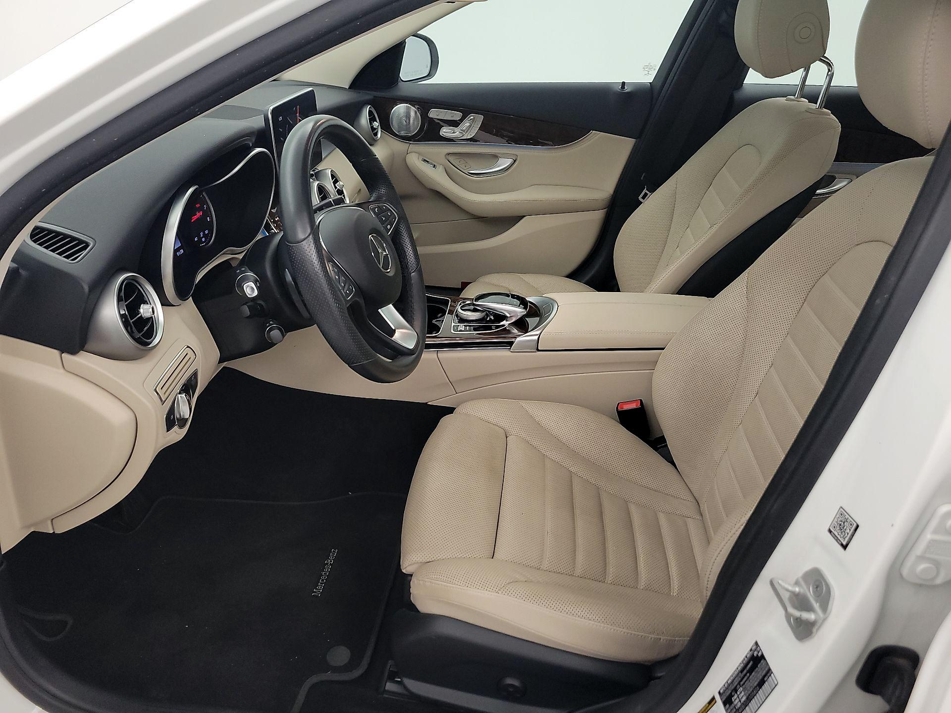 Thumbnail: 2016 Mercedes-Benz C-Class - 11