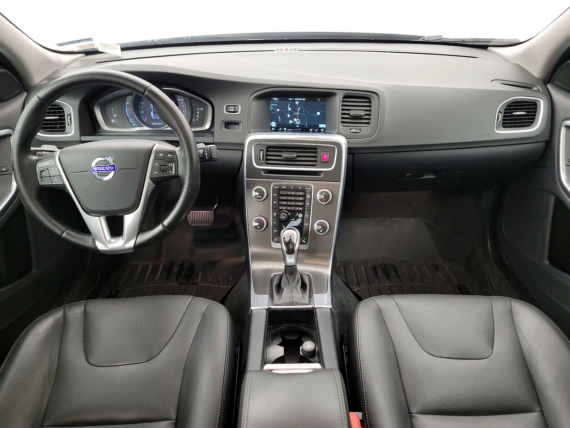 Thumbnail: 2016 Volvo S60 - 9