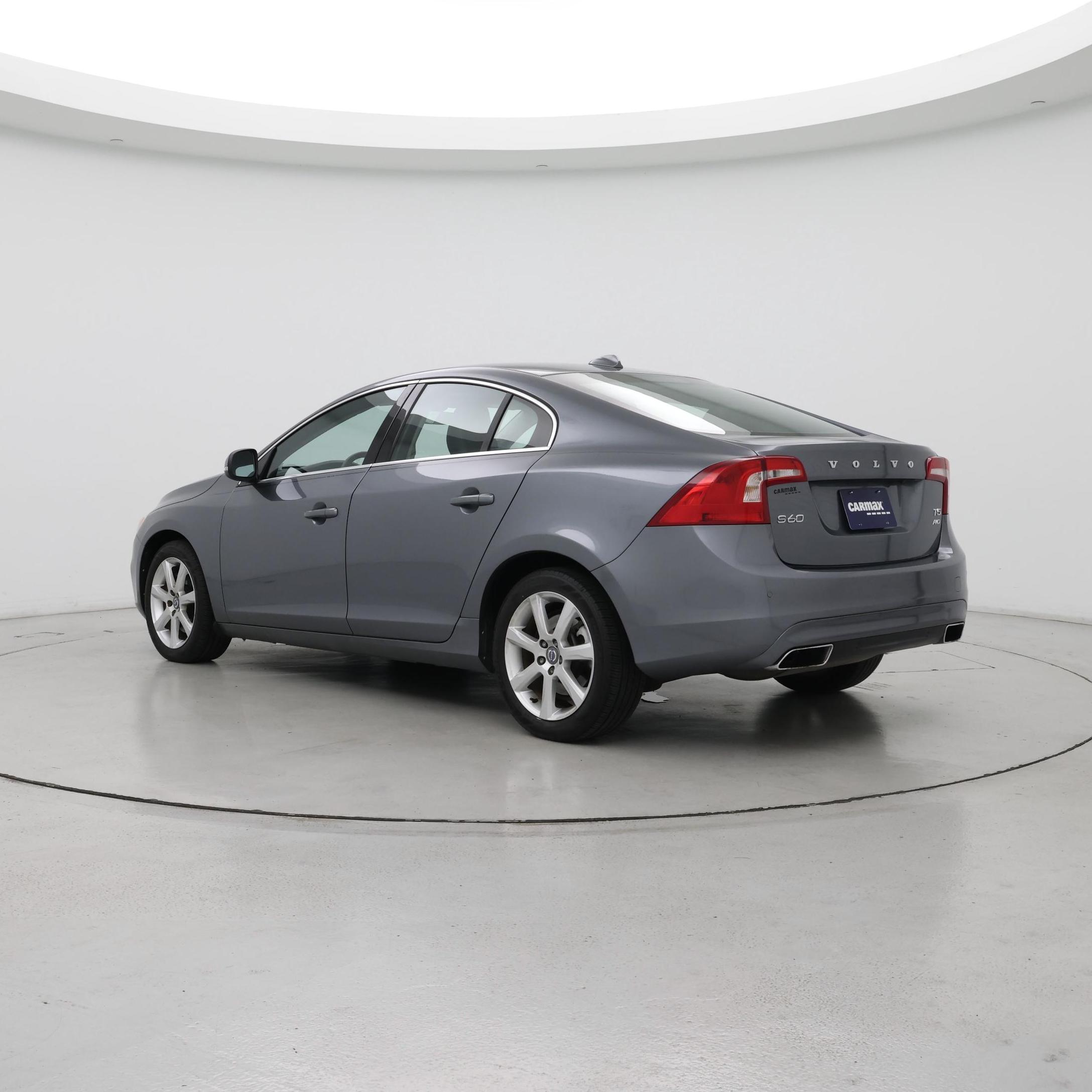 Thumbnail: 2016 Volvo S60 - 2
