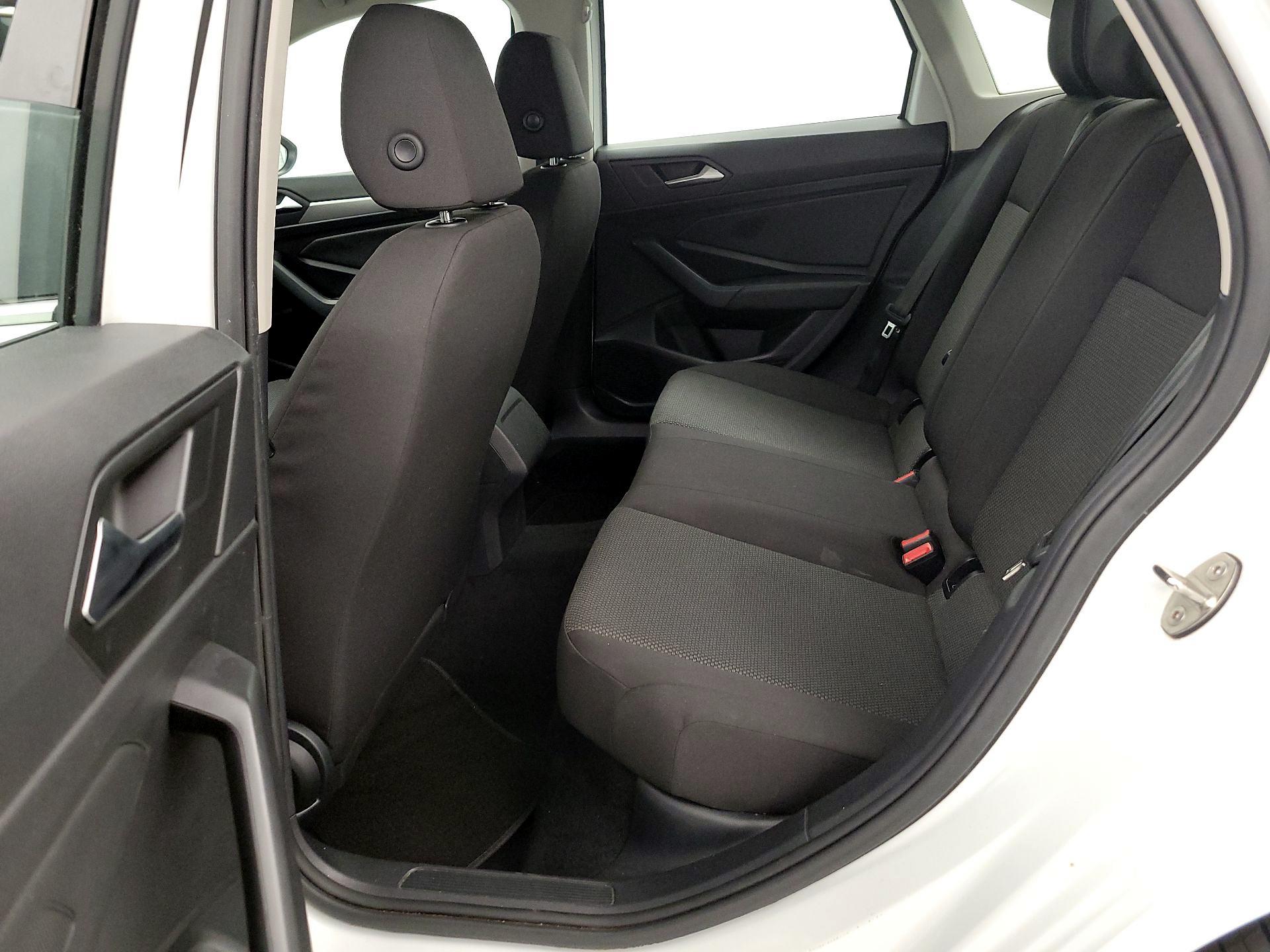 Thumbnail: 2019 Volkswagen Jetta - 19