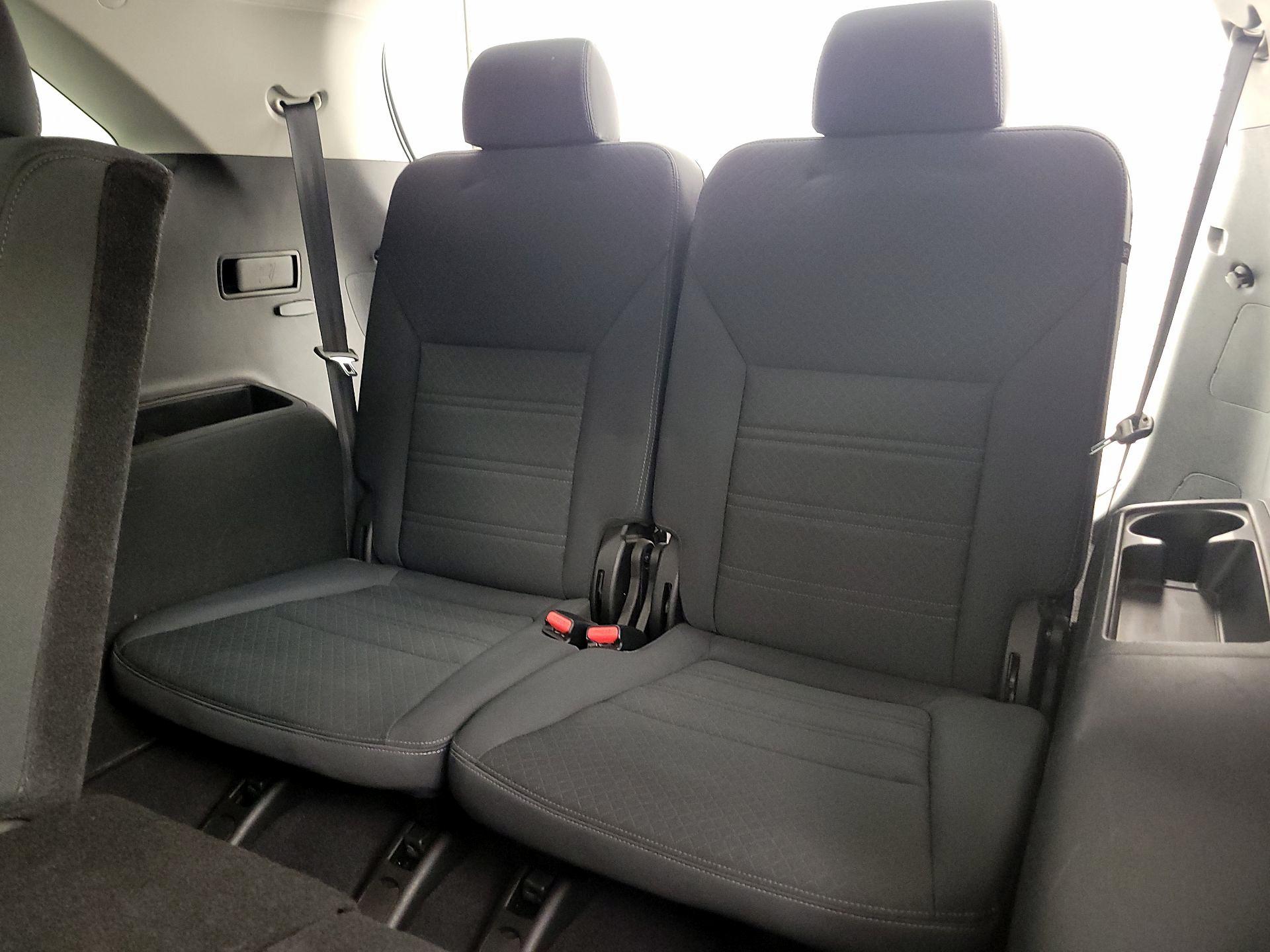 Thumbnail: 2016 Kia Sorento - 20