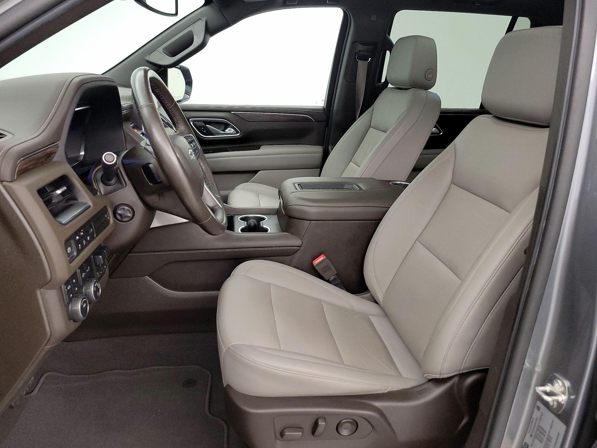 Thumbnail: 2022 Chevrolet Tahoe - 11