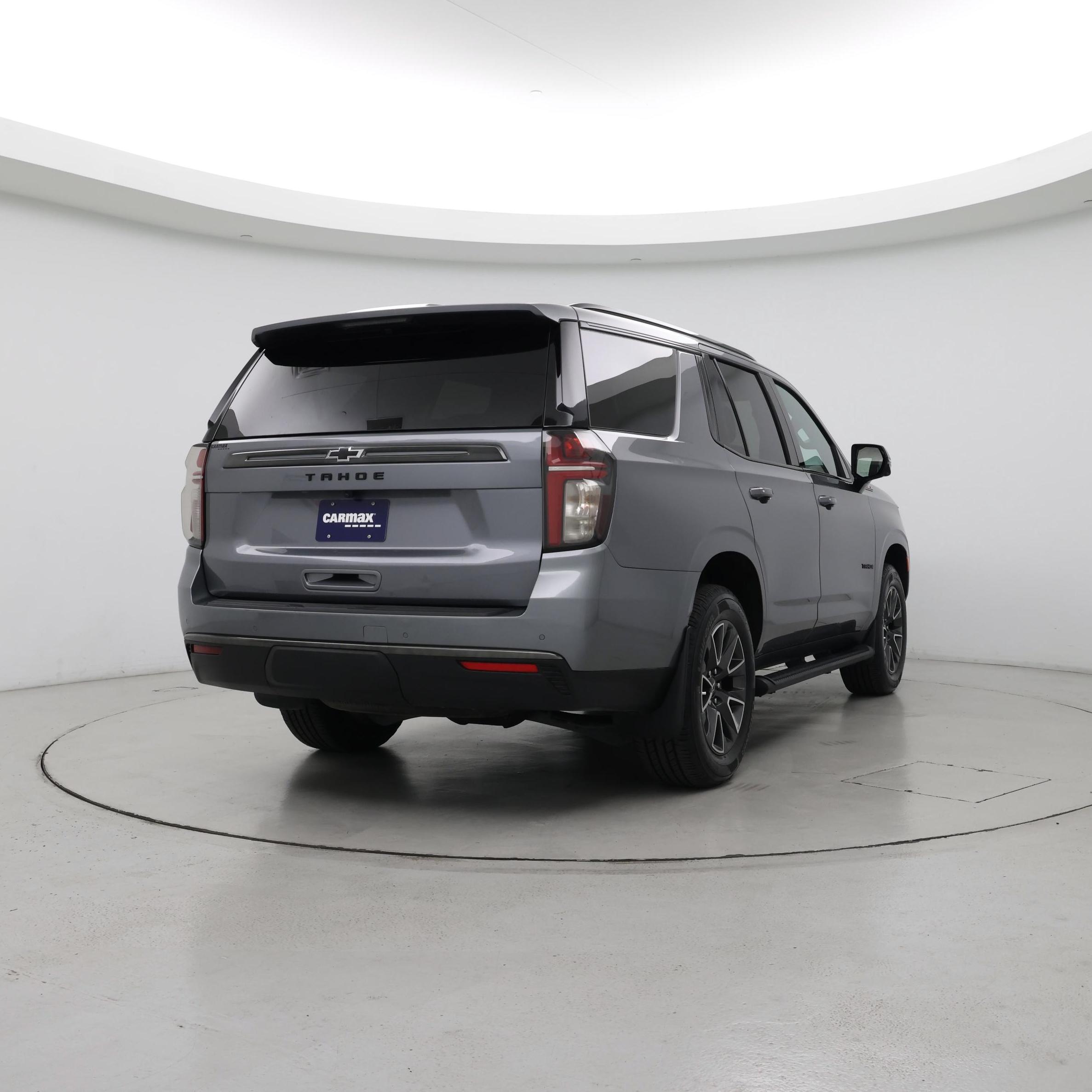 Thumbnail: 2022 Chevrolet Tahoe - 8