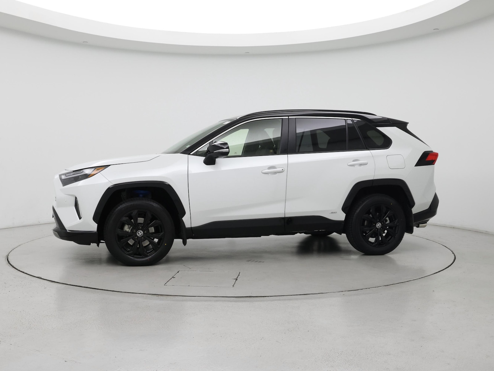 Image of 2024 Toyota RAV4 Hybrid XSE
