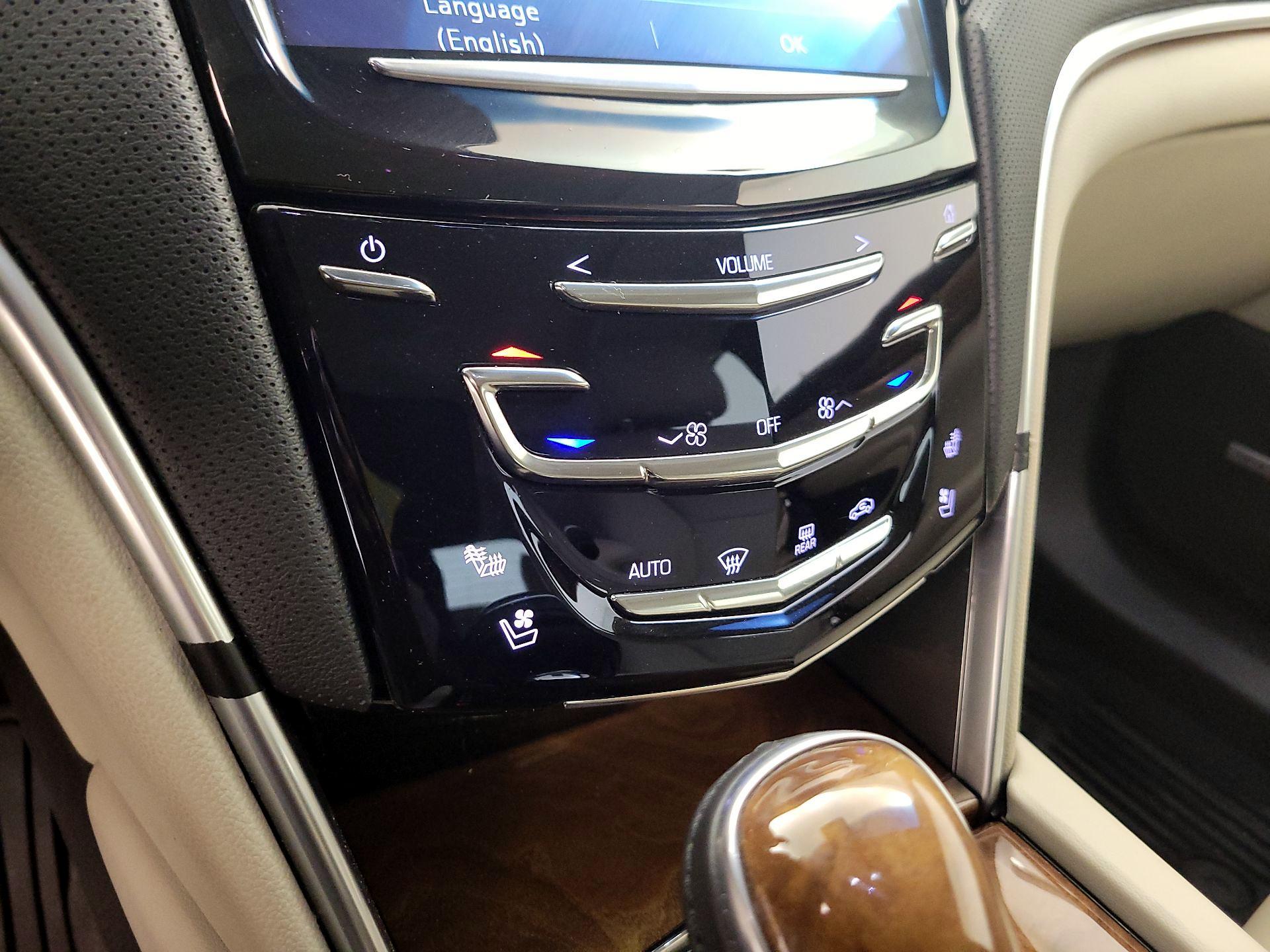 Thumbnail: 2018 Cadillac XTS - 15