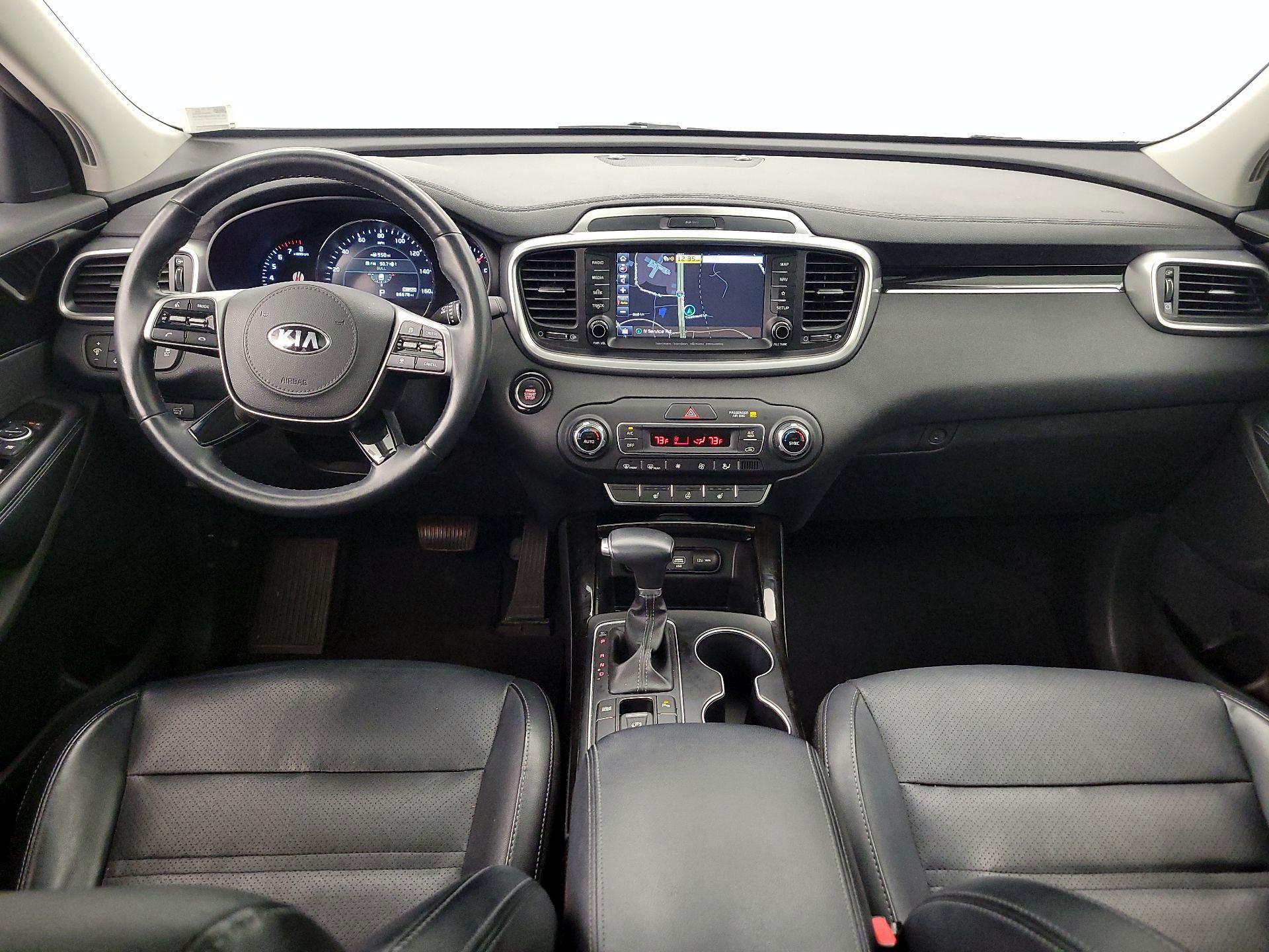 Thumbnail: 2019 Kia Sorento - 9