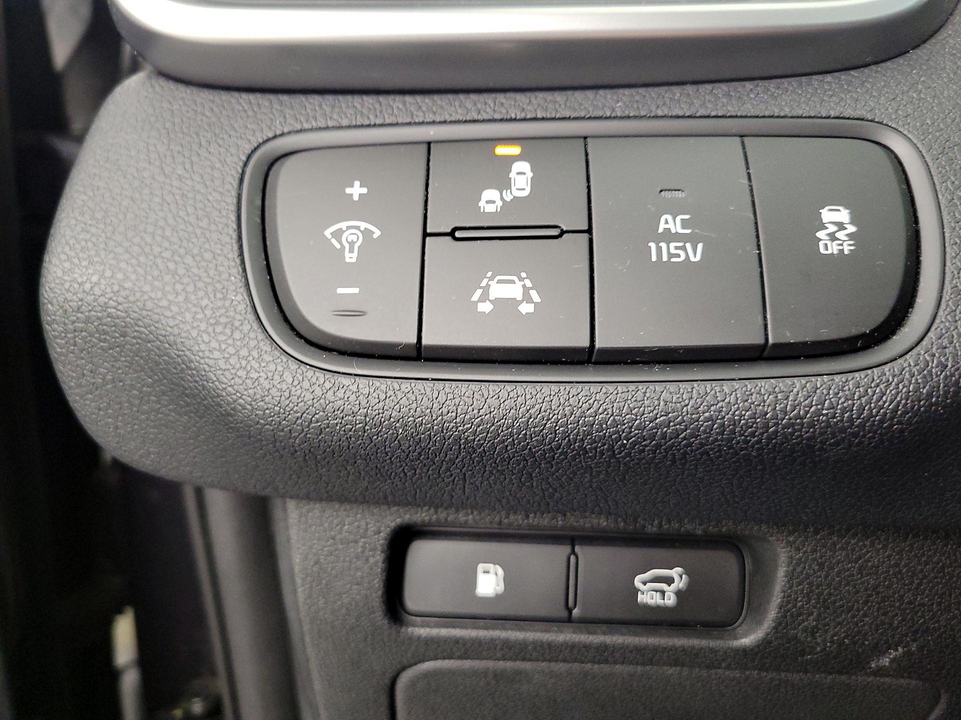 Thumbnail: 2019 Kia Sorento - 13