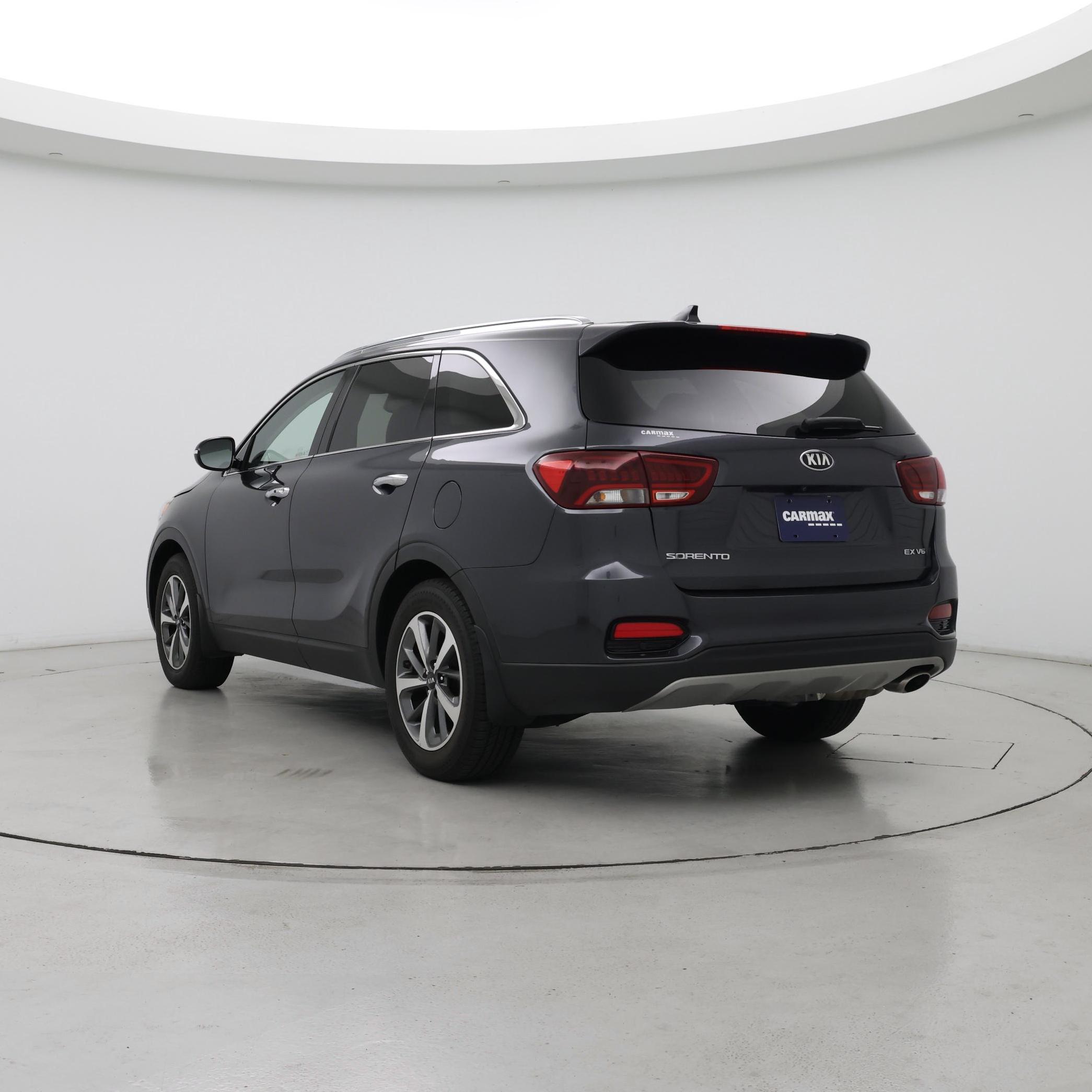 Thumbnail: 2019 Kia Sorento - 2