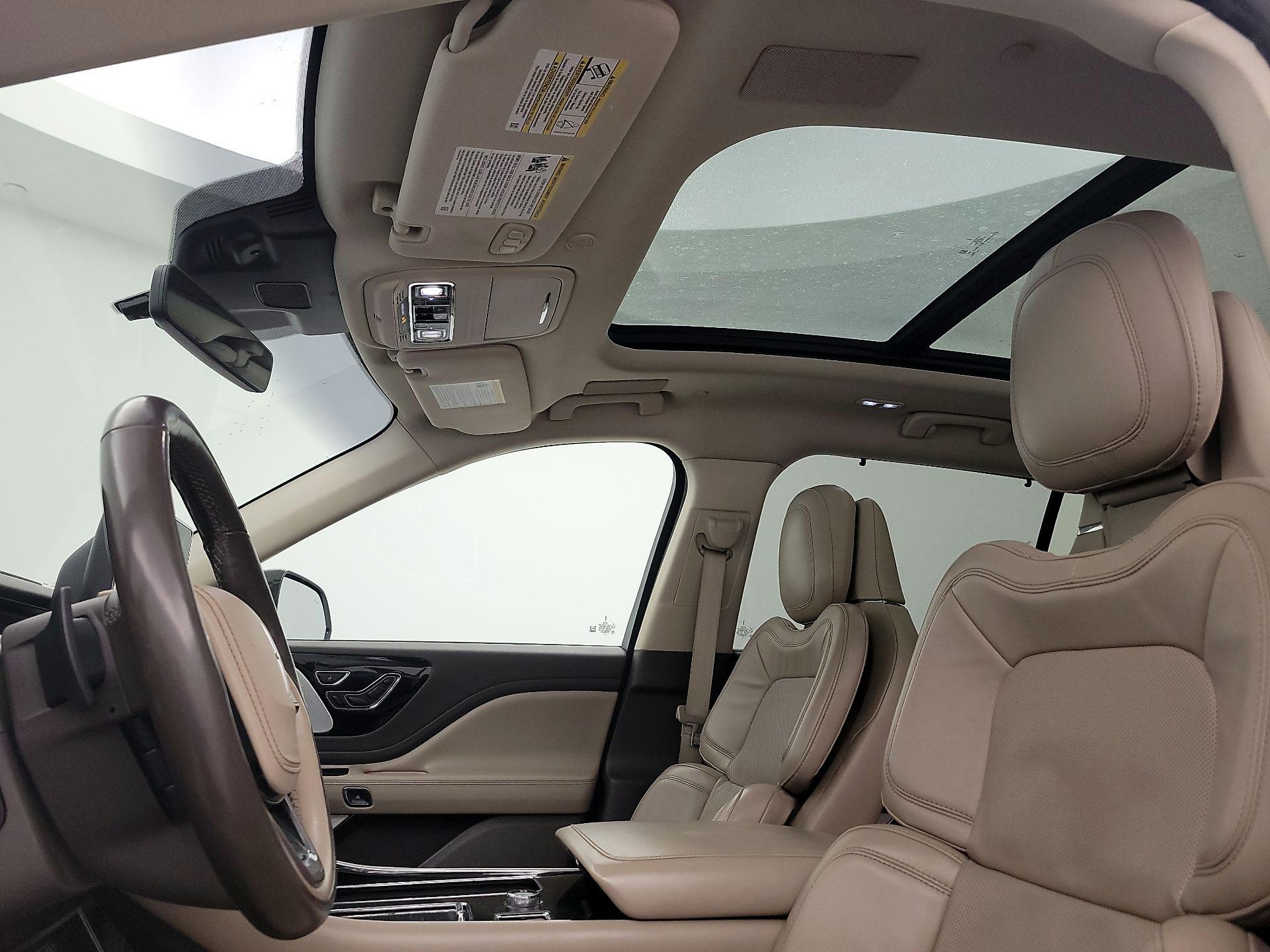 Thumbnail: 2020 Lincoln Aviator - 20