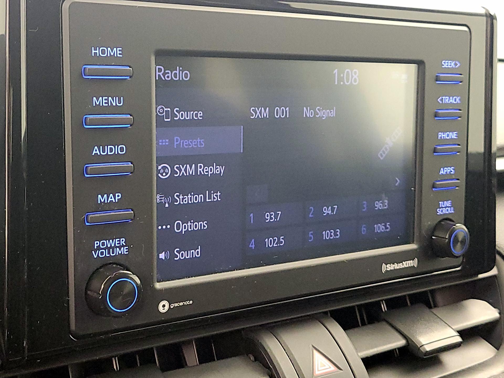 Thumbnail: 2021 Toyota RAV4 - 15