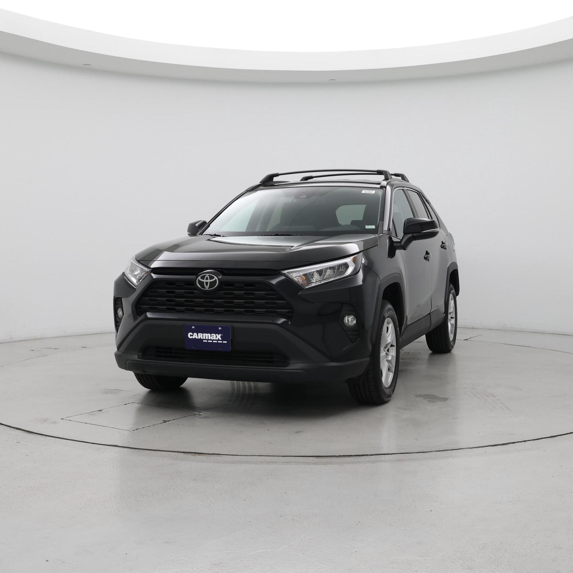 Thumbnail: 2021 Toyota RAV4 - 4