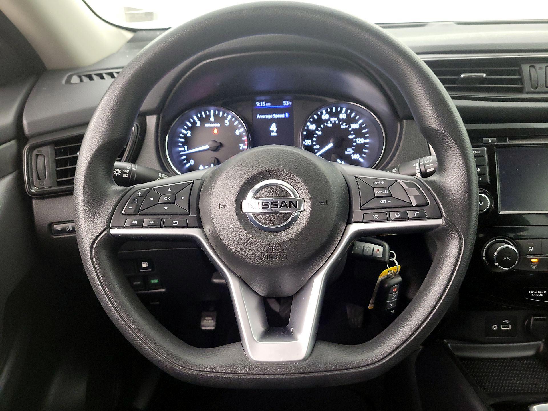 Thumbnail: 2018 Nissan Rogue - 10