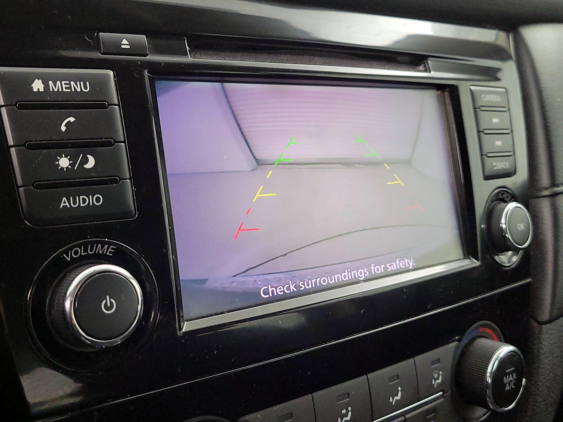 Thumbnail: 2018 Nissan Rogue - 14