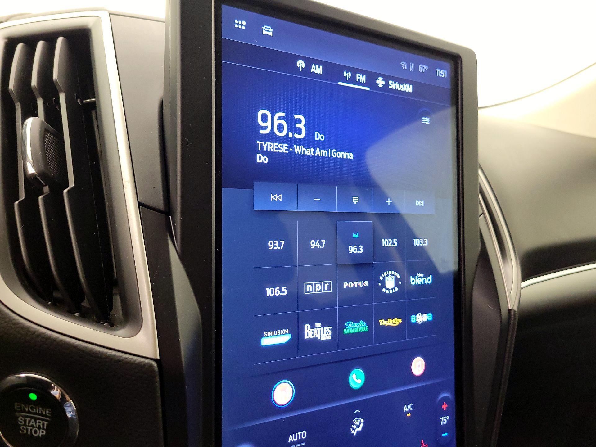 Thumbnail: 2022 Ford Edge - 15