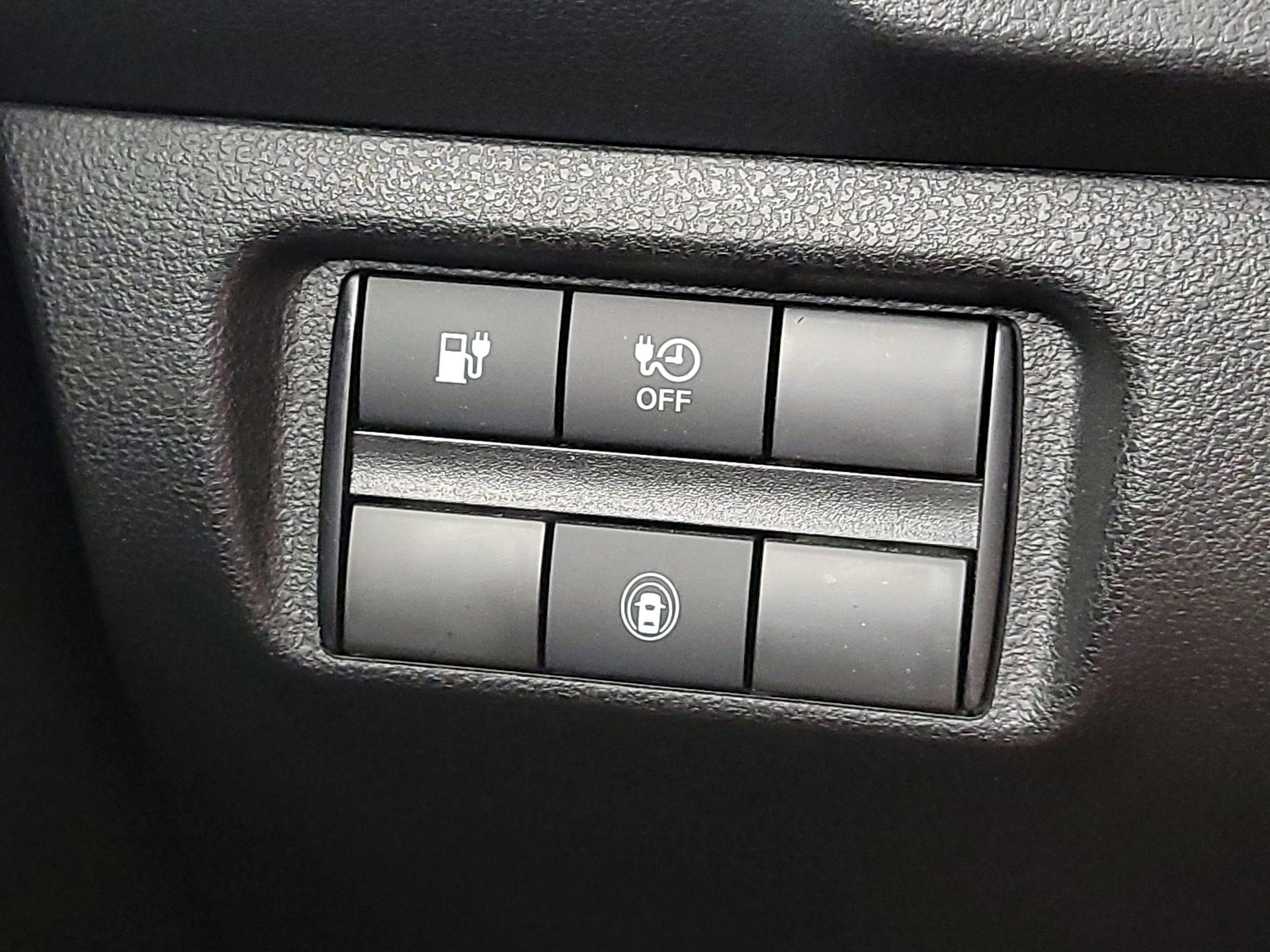 Thumbnail: 2024 Nissan Leaf - 13