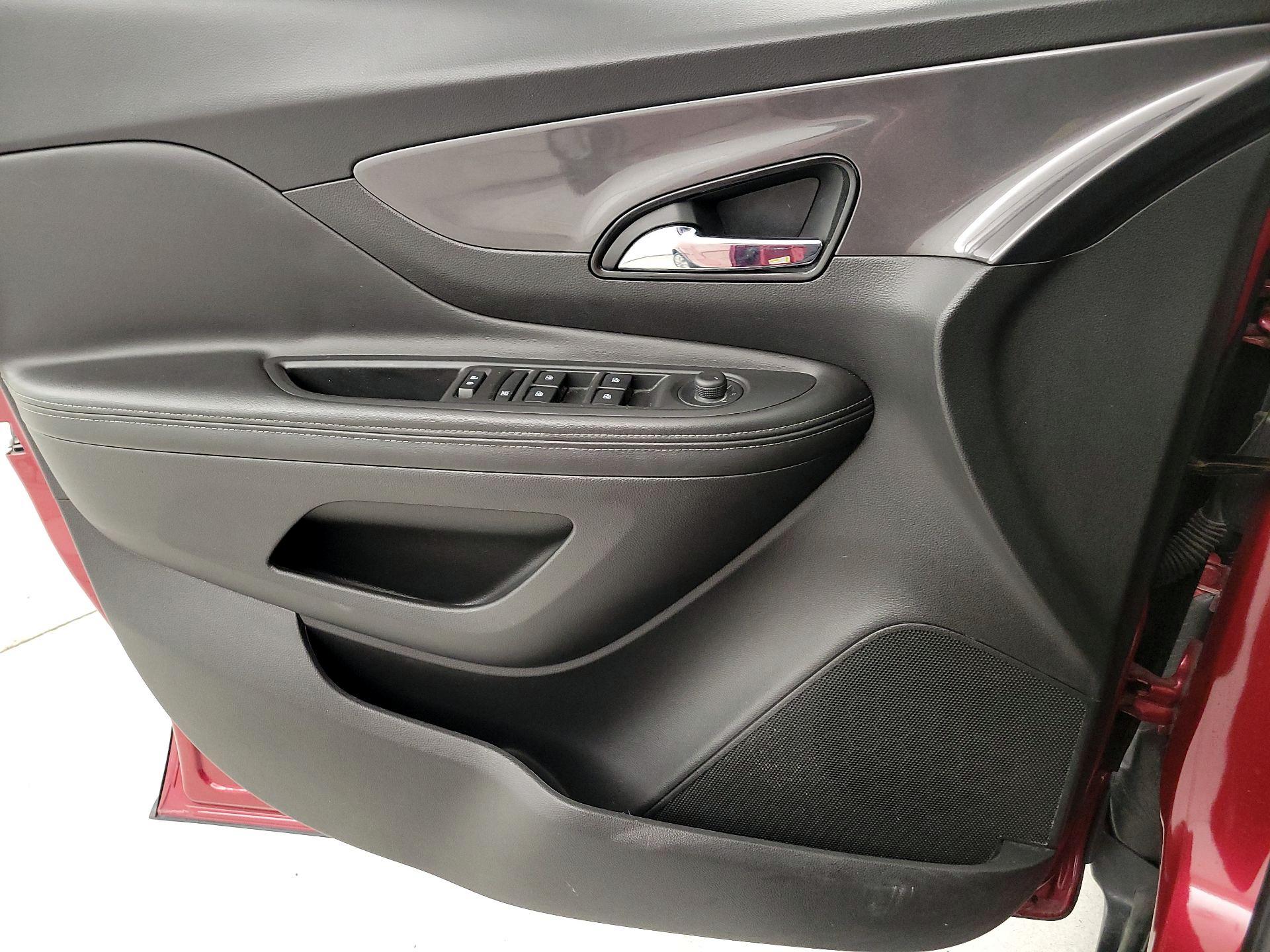 Thumbnail: 2018 Buick Encore - 12