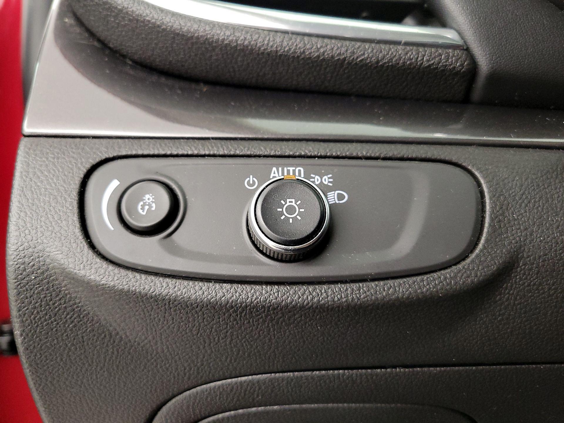 Thumbnail: 2018 Buick Encore - 13