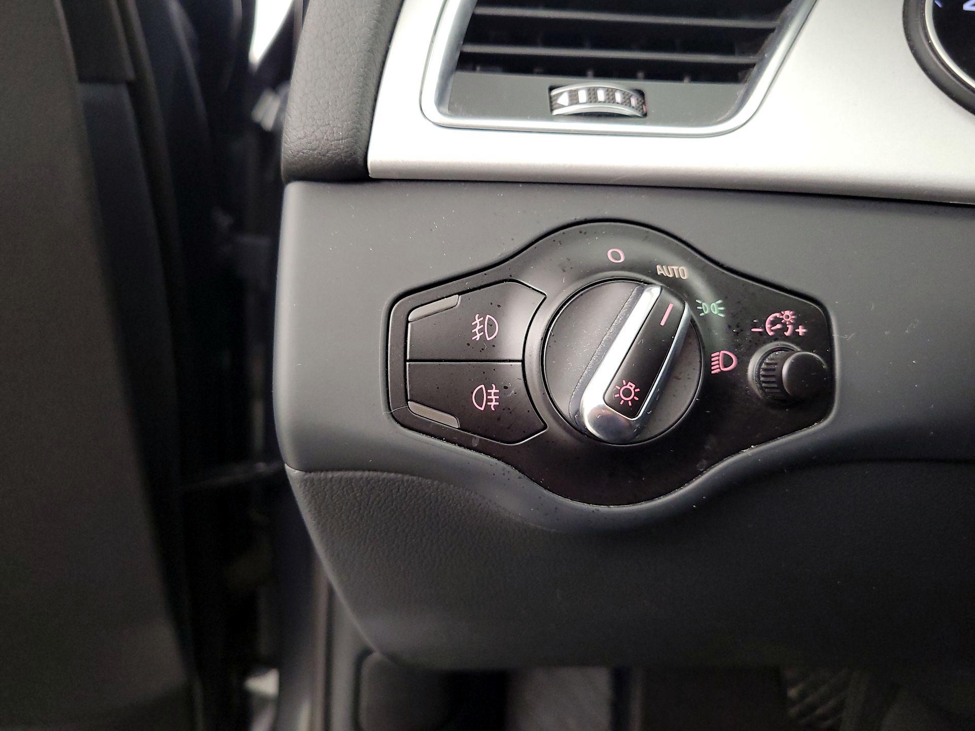 Thumbnail: 2016 Audi A4 - 13