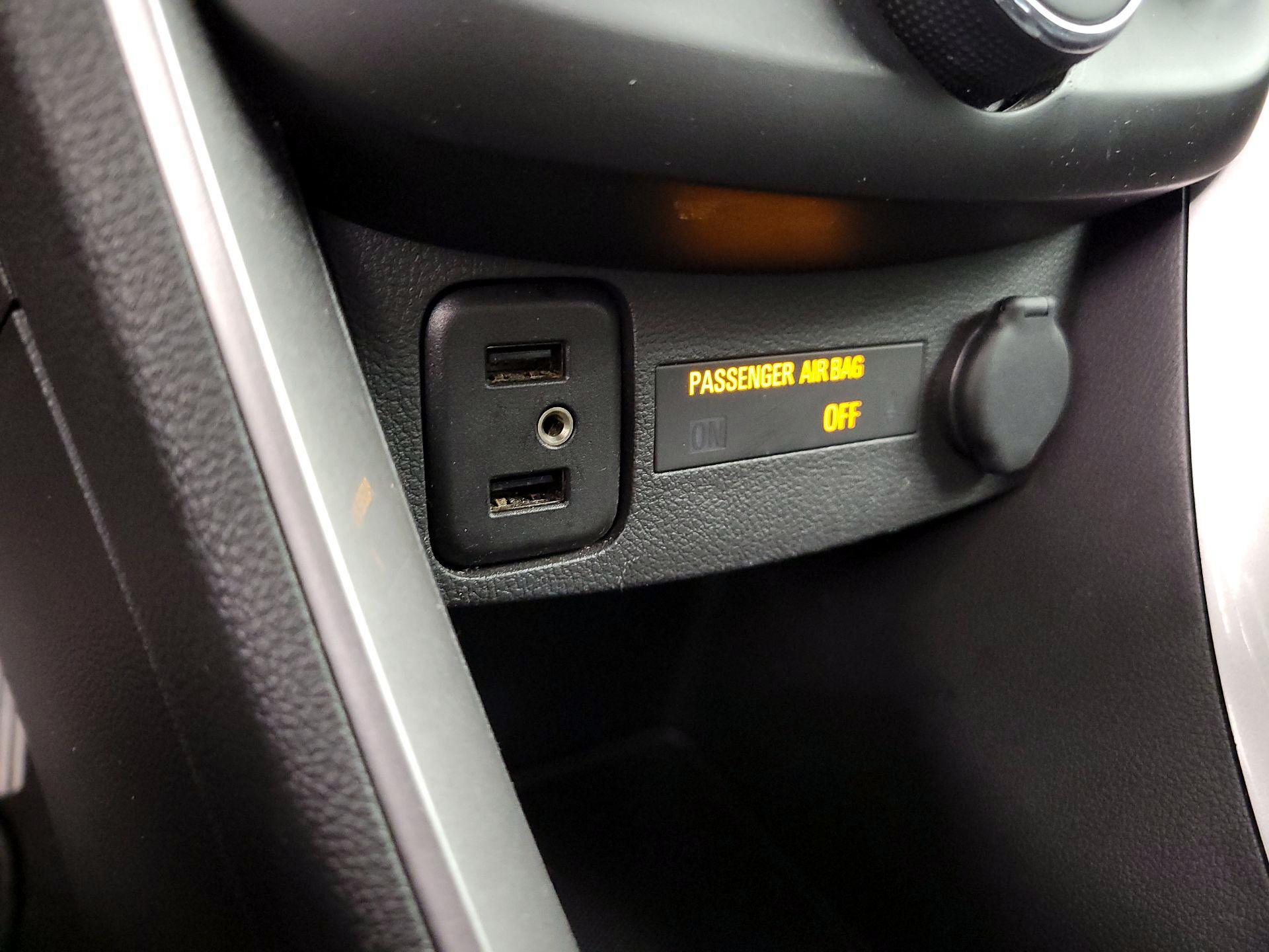 Thumbnail: 2019 Chevrolet Trax - 18