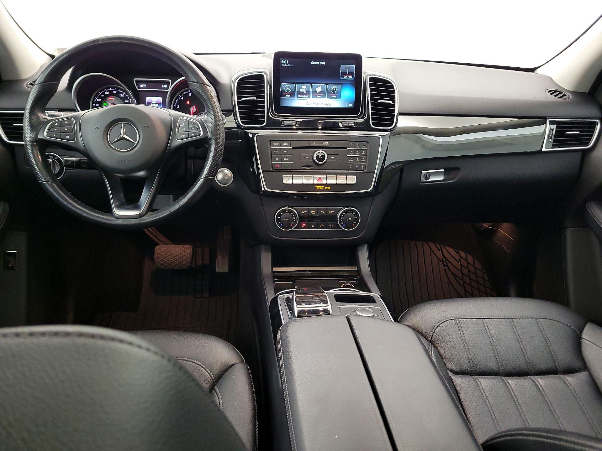 Thumbnail: 2016 Mercedes-Benz GLE - 9