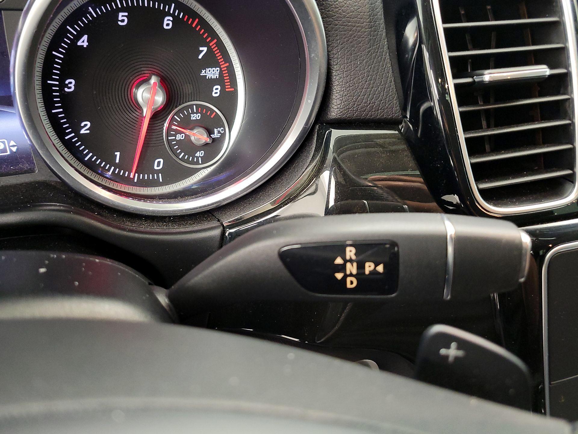 Thumbnail: 2016 Mercedes-Benz GLE - 17