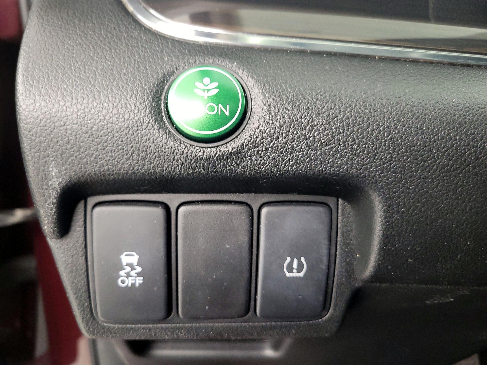 Thumbnail: 2016 Honda CR-V - 13