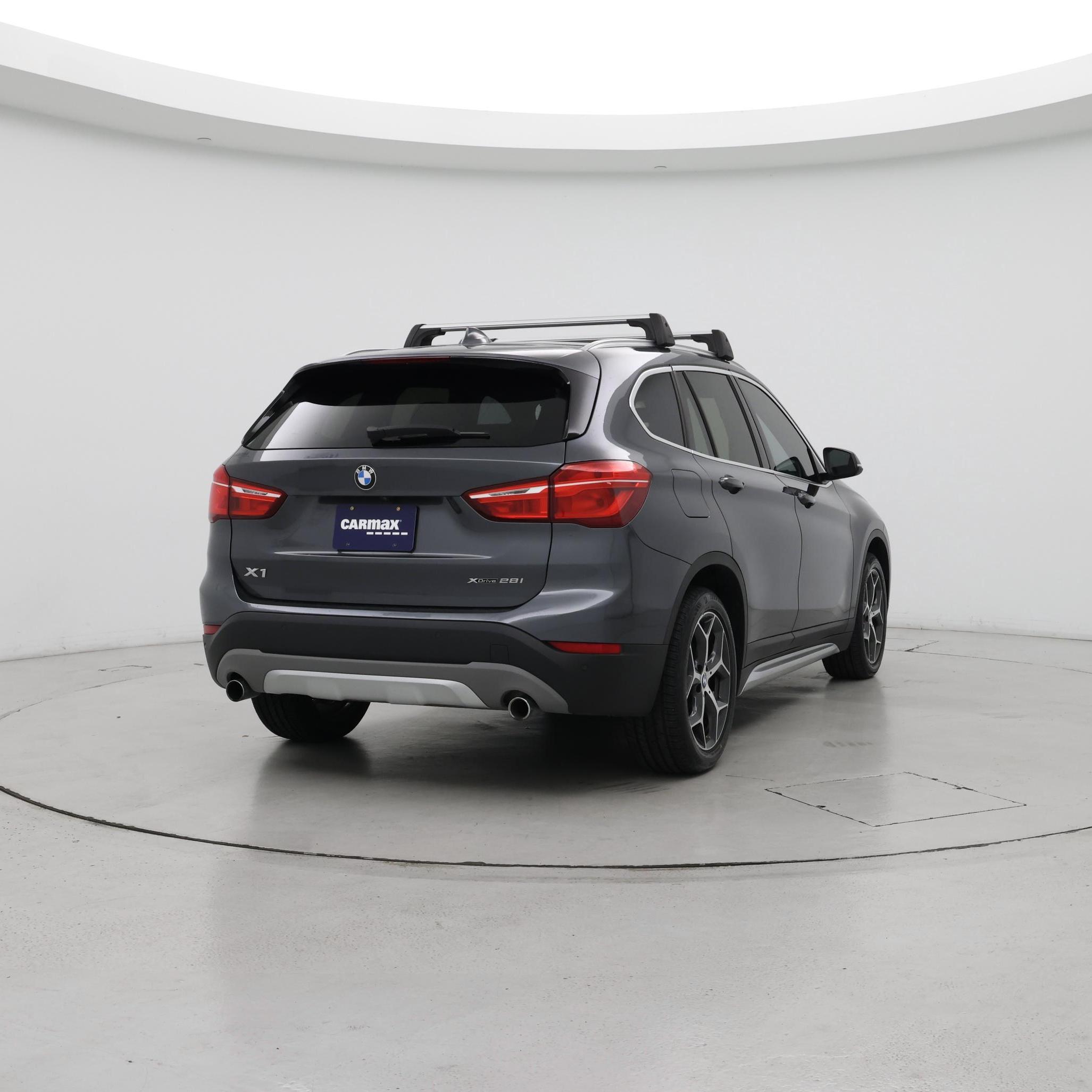 Thumbnail: 2018 BMW X1 - 8