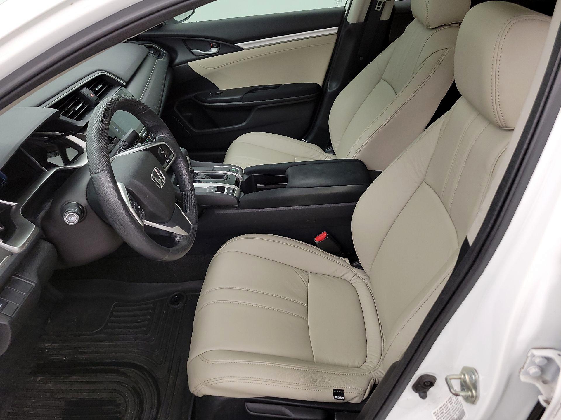 Thumbnail: 2016 Honda Civic - 11