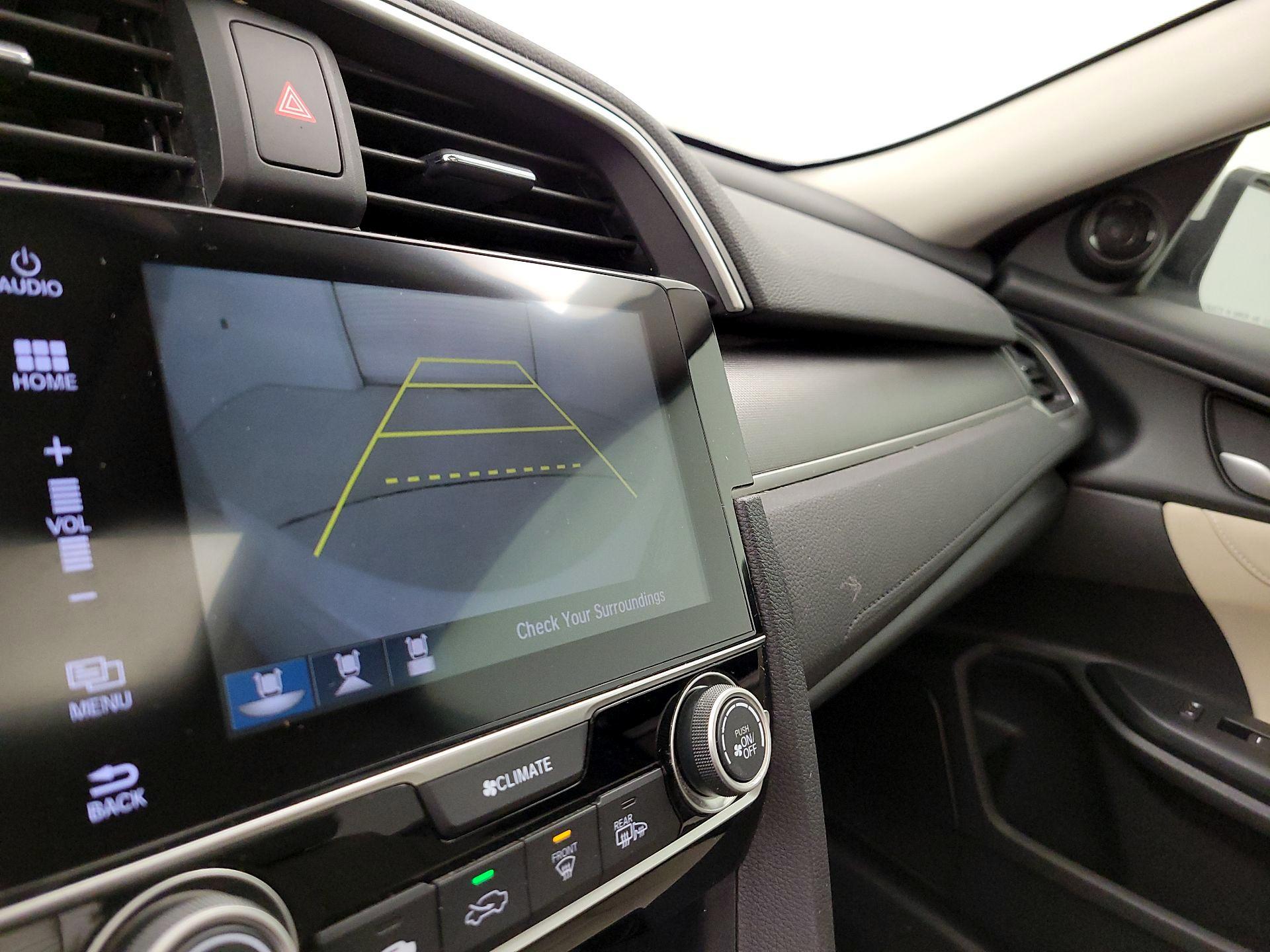 Thumbnail: 2016 Honda Civic - 14