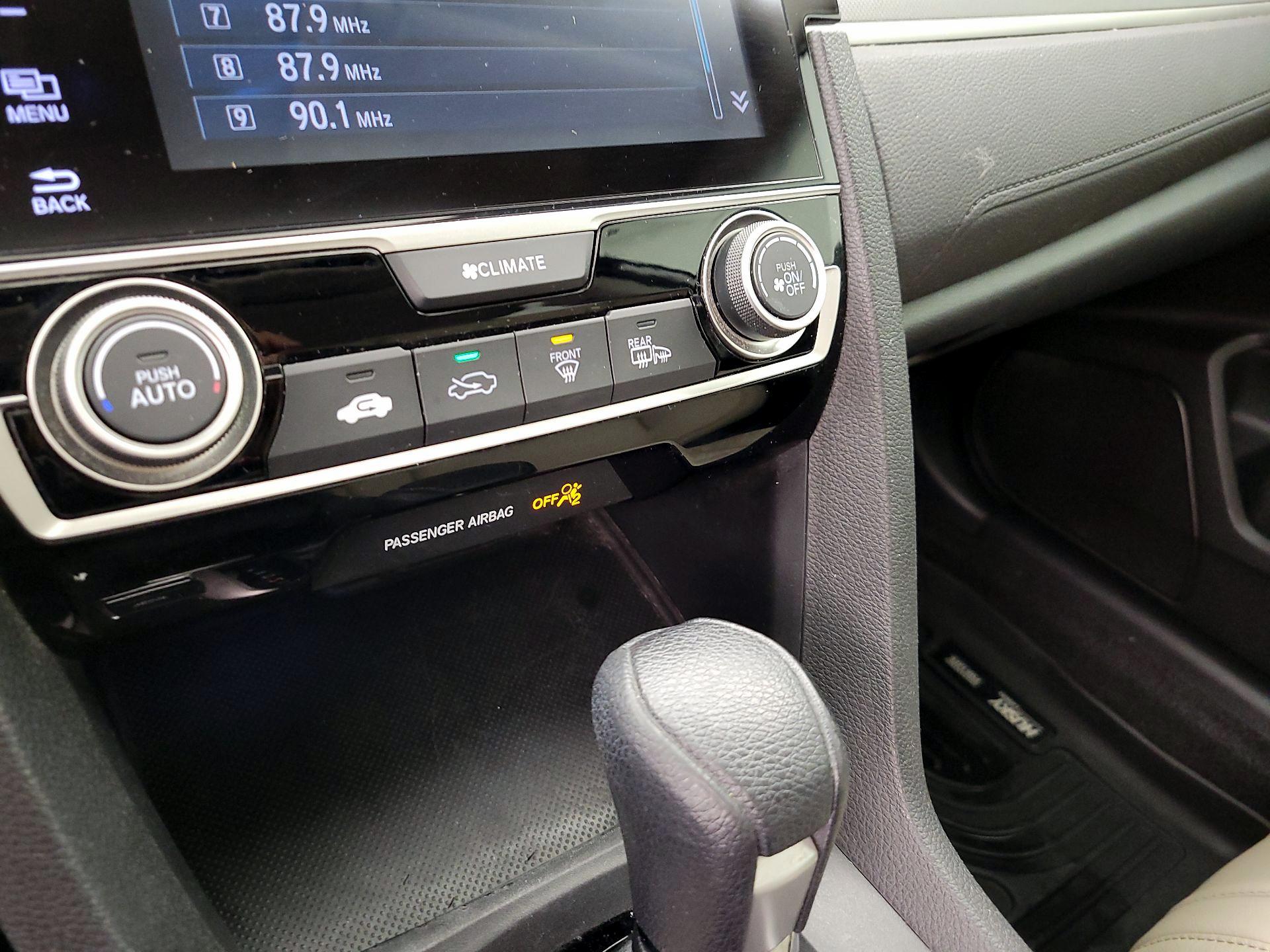 Thumbnail: 2016 Honda Civic - 16