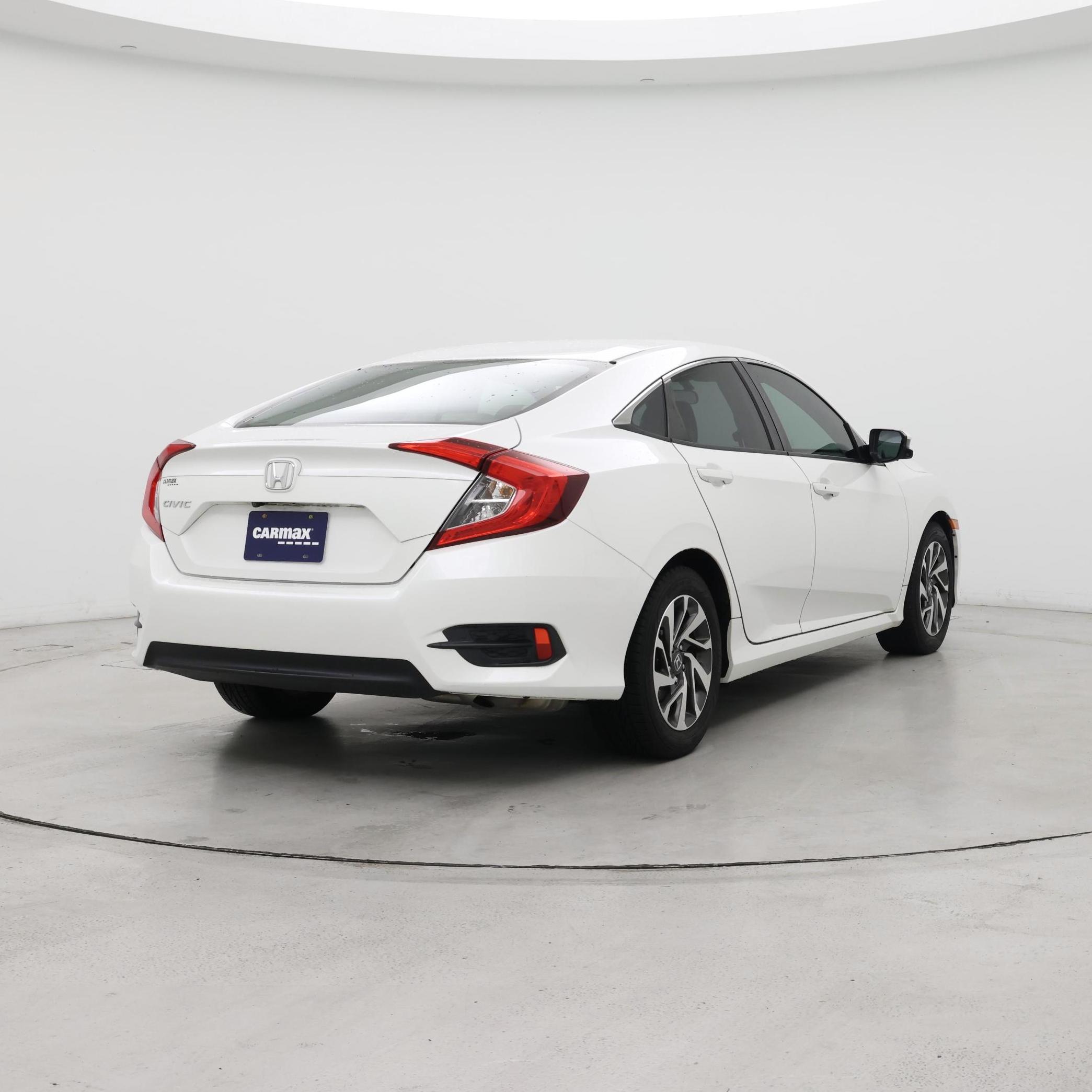 Thumbnail: 2016 Honda Civic - 8