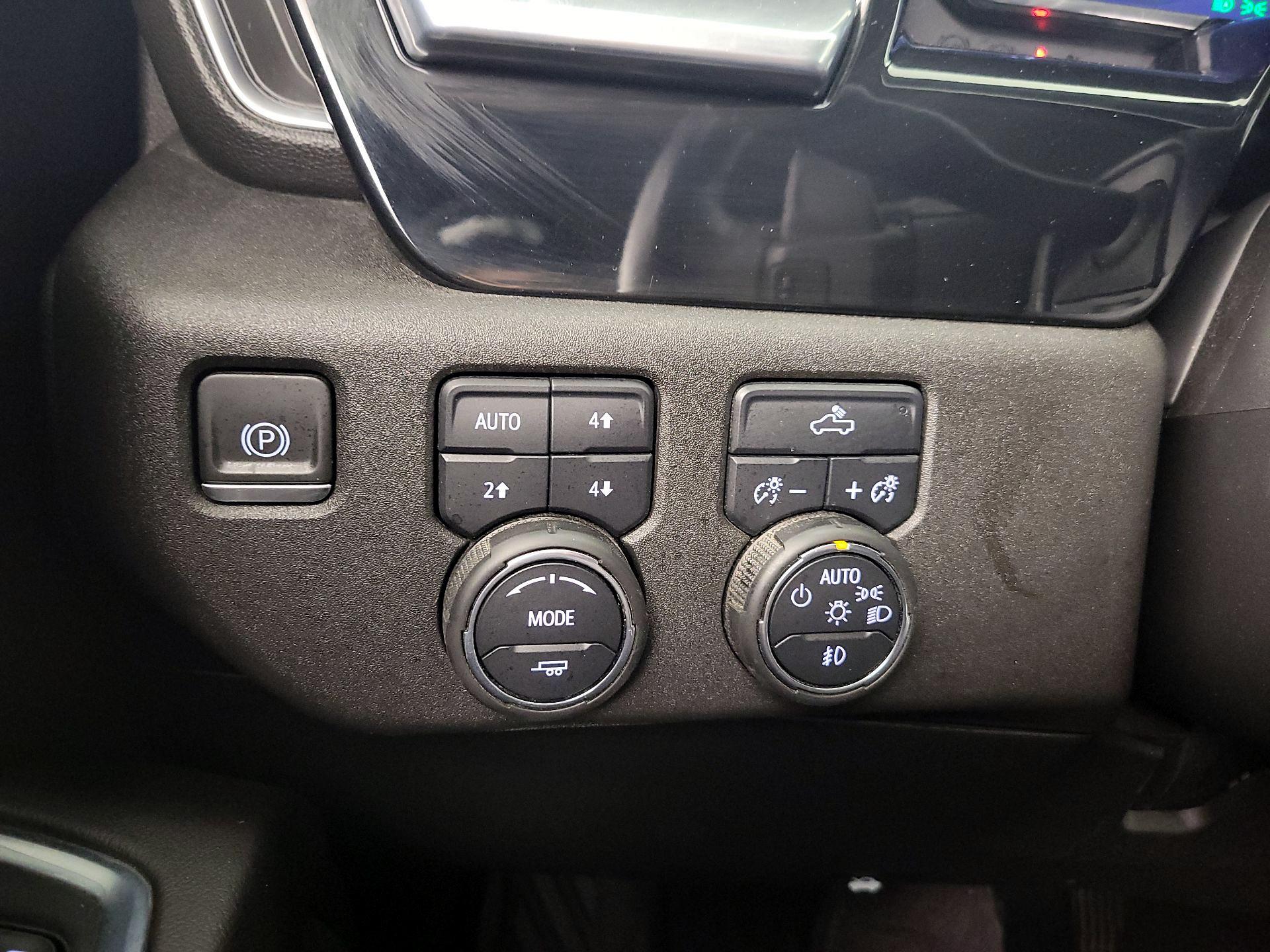 Thumbnail: 2023 Chevrolet Silverado 1500 - 13