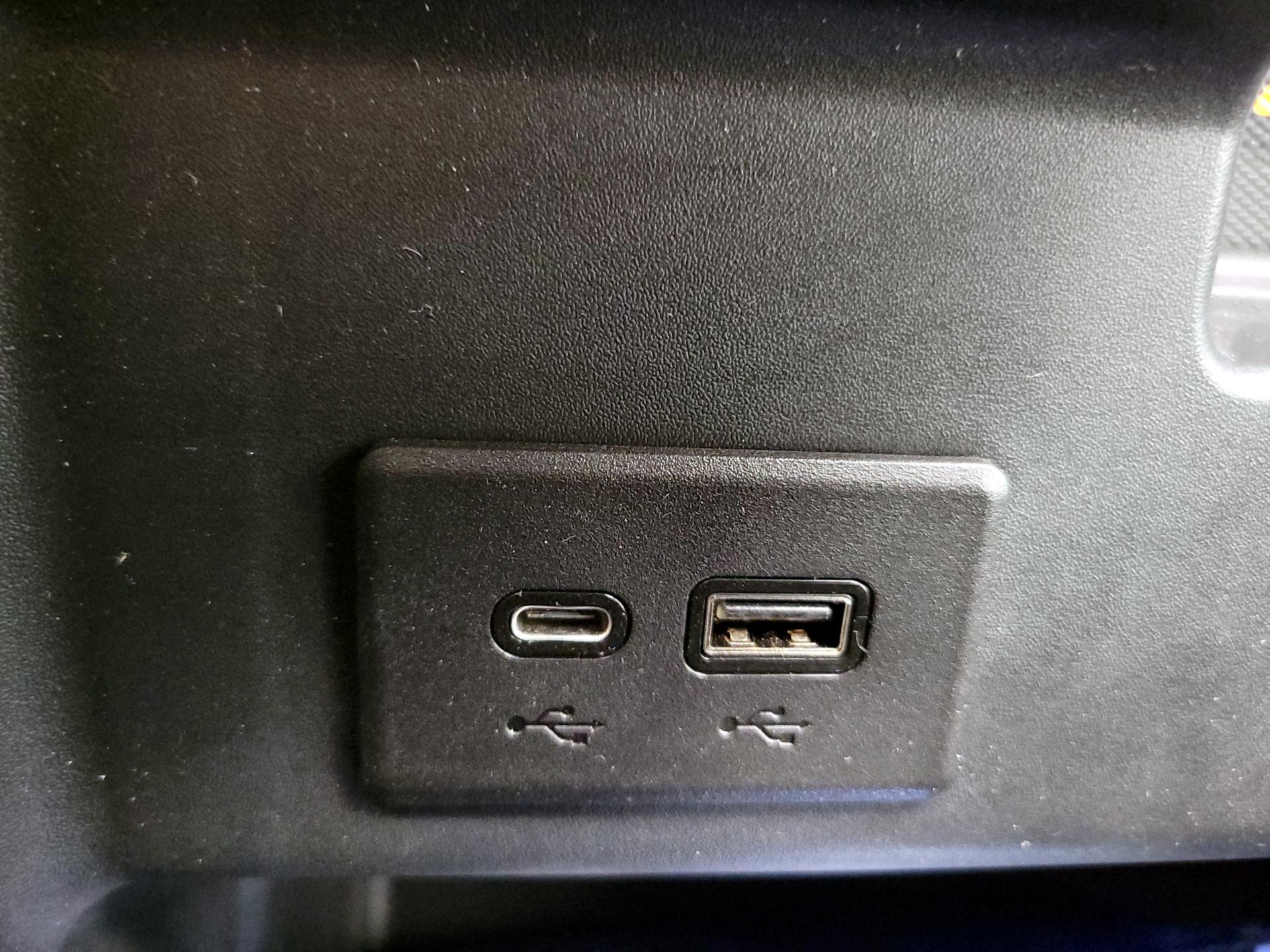 Thumbnail: 2023 Chevrolet Silverado 1500 - 18