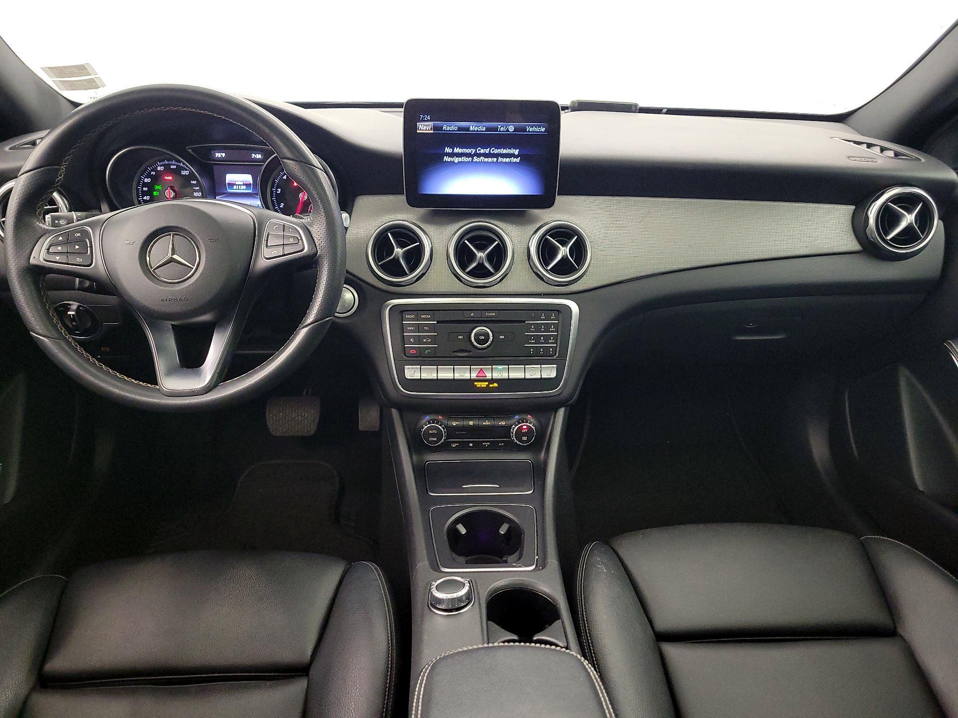 Thumbnail: 2018 Mercedes-Benz GLA - 9