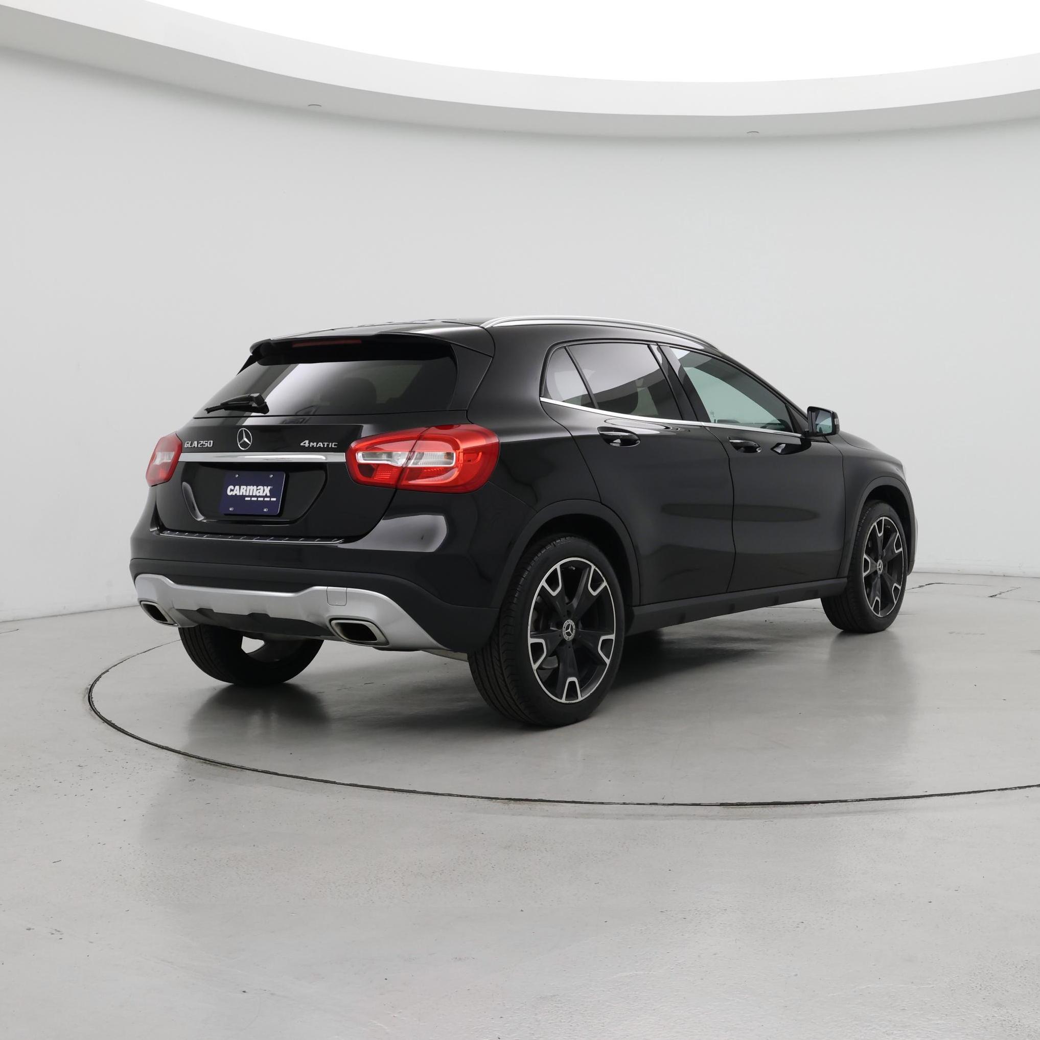 Thumbnail: 2018 Mercedes-Benz GLA - 8