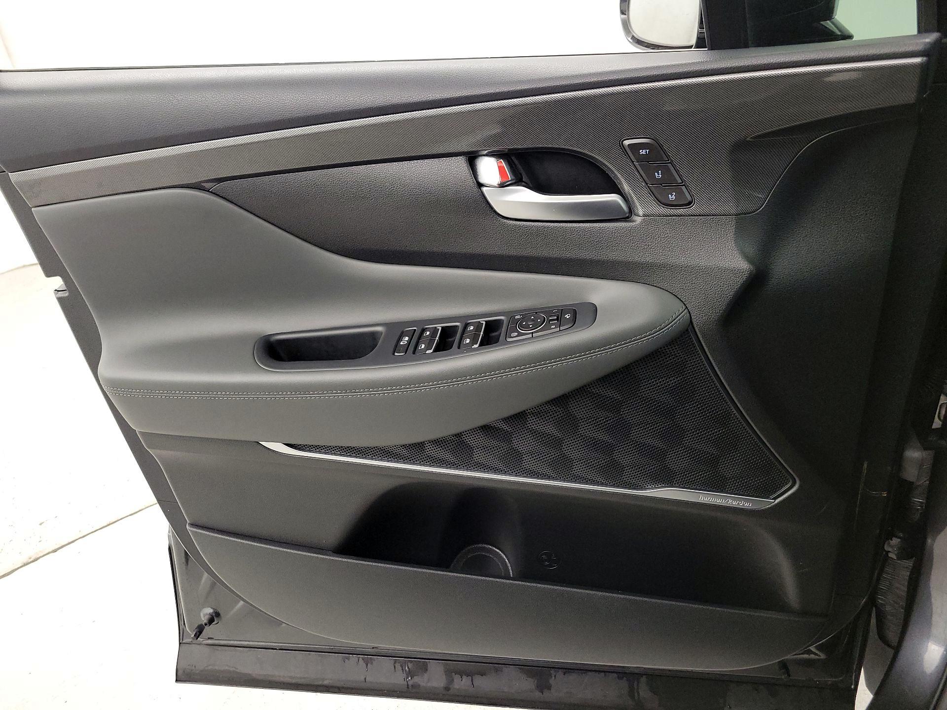 Thumbnail: 2021 Hyundai Santa Fe - 12