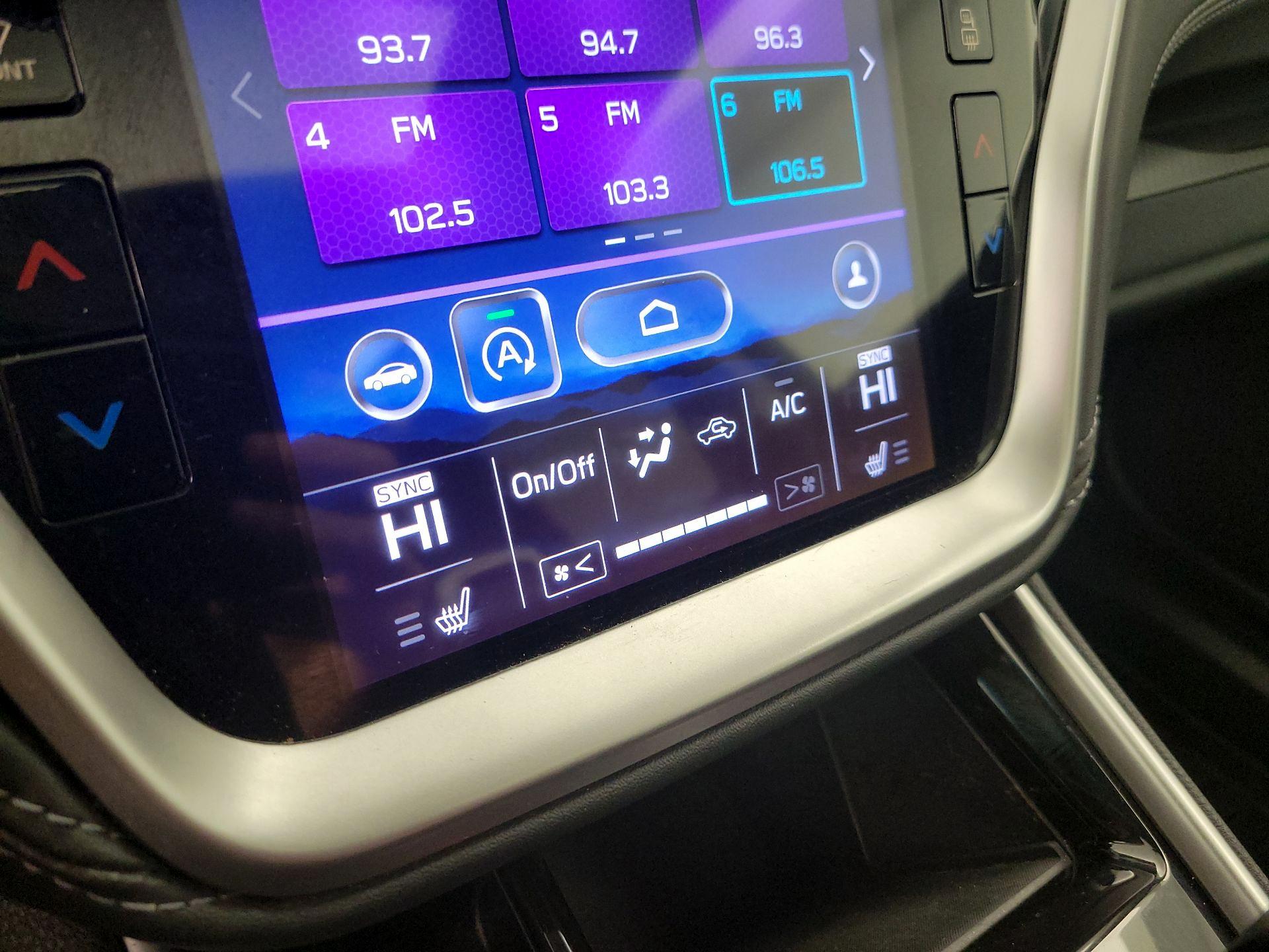 Thumbnail: 2022 Subaru Outback - 16