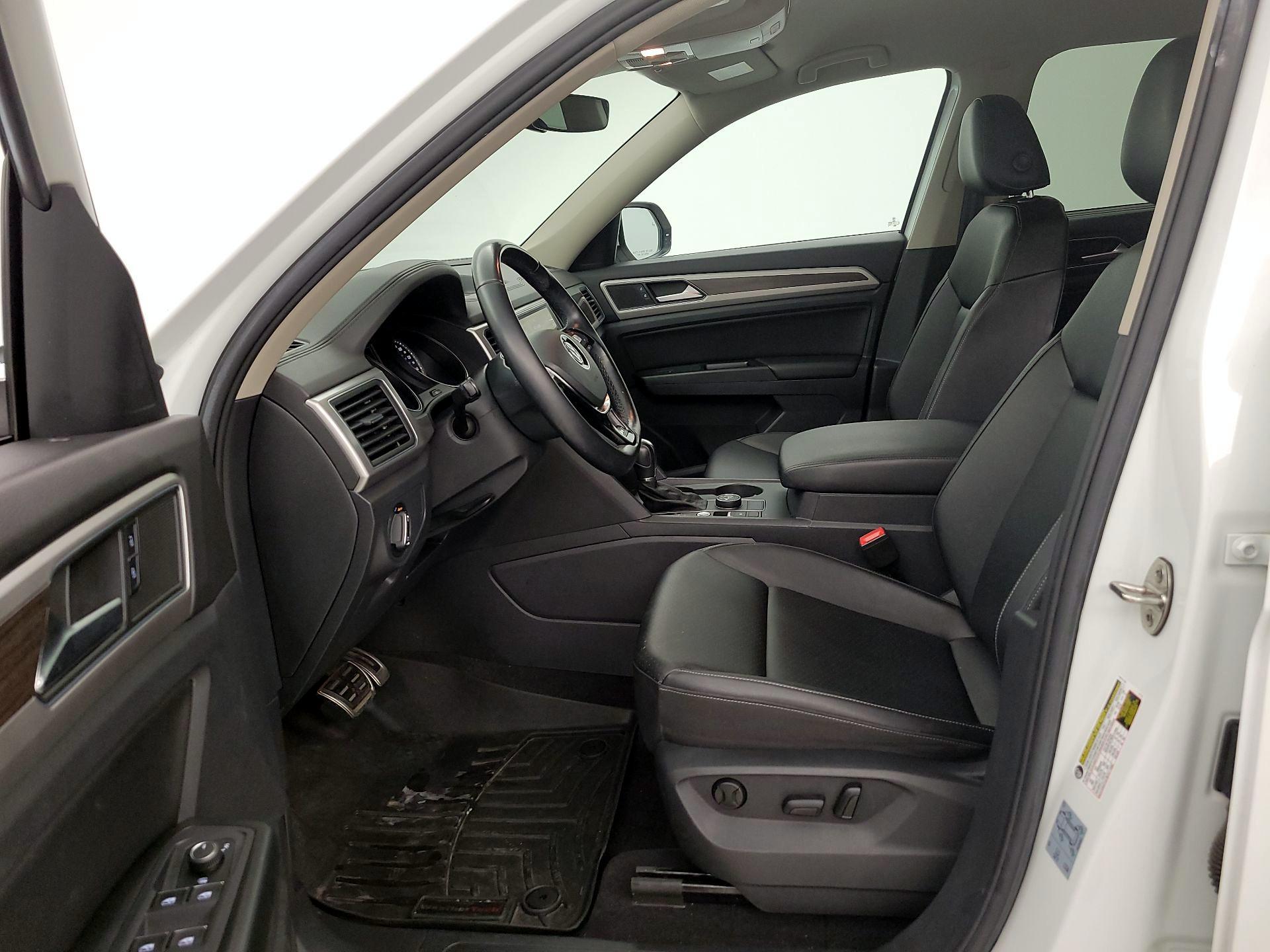 Thumbnail: 2018 Volkswagen Atlas - 11