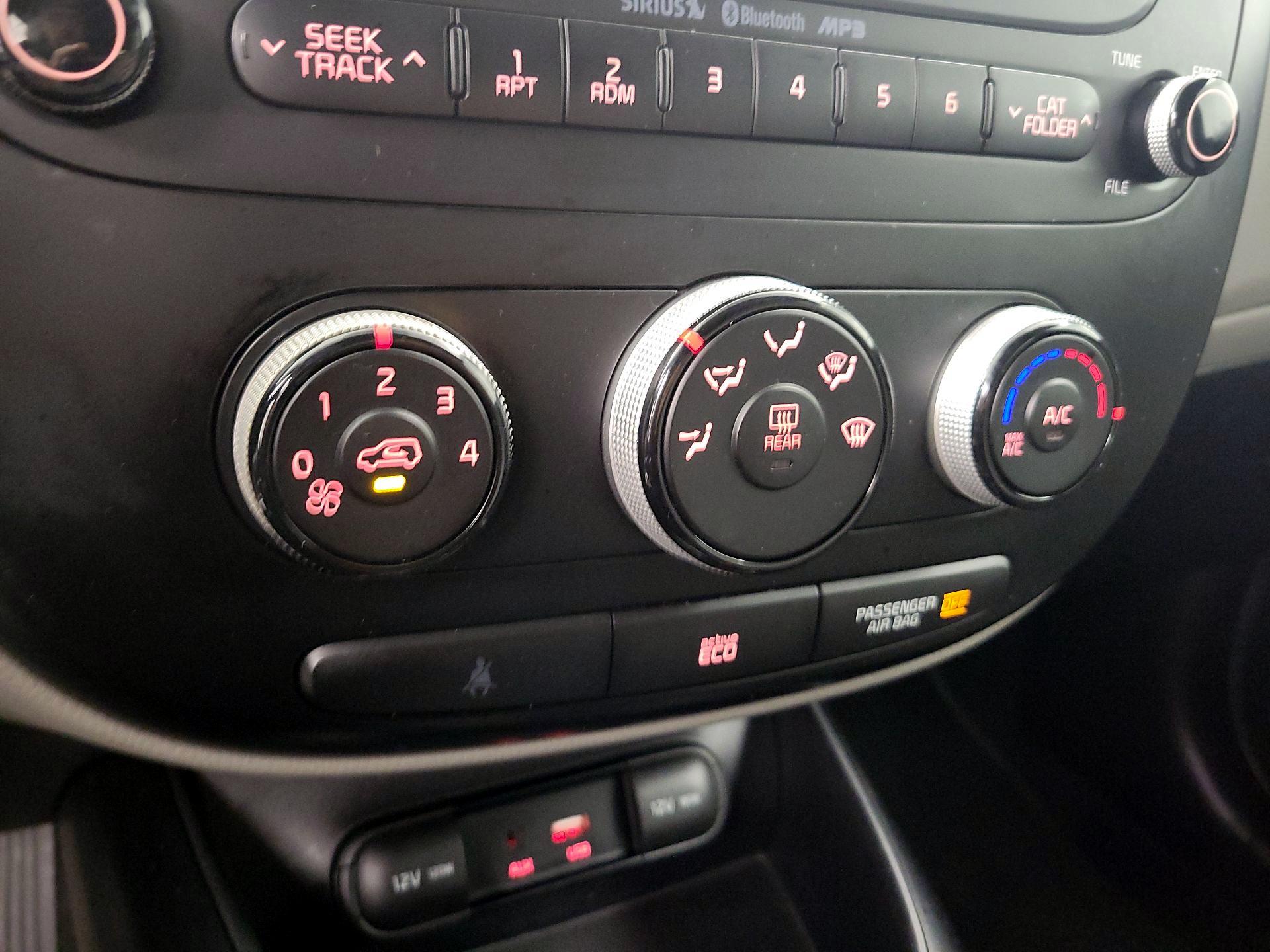 Thumbnail: 2016 Kia Soul - 15